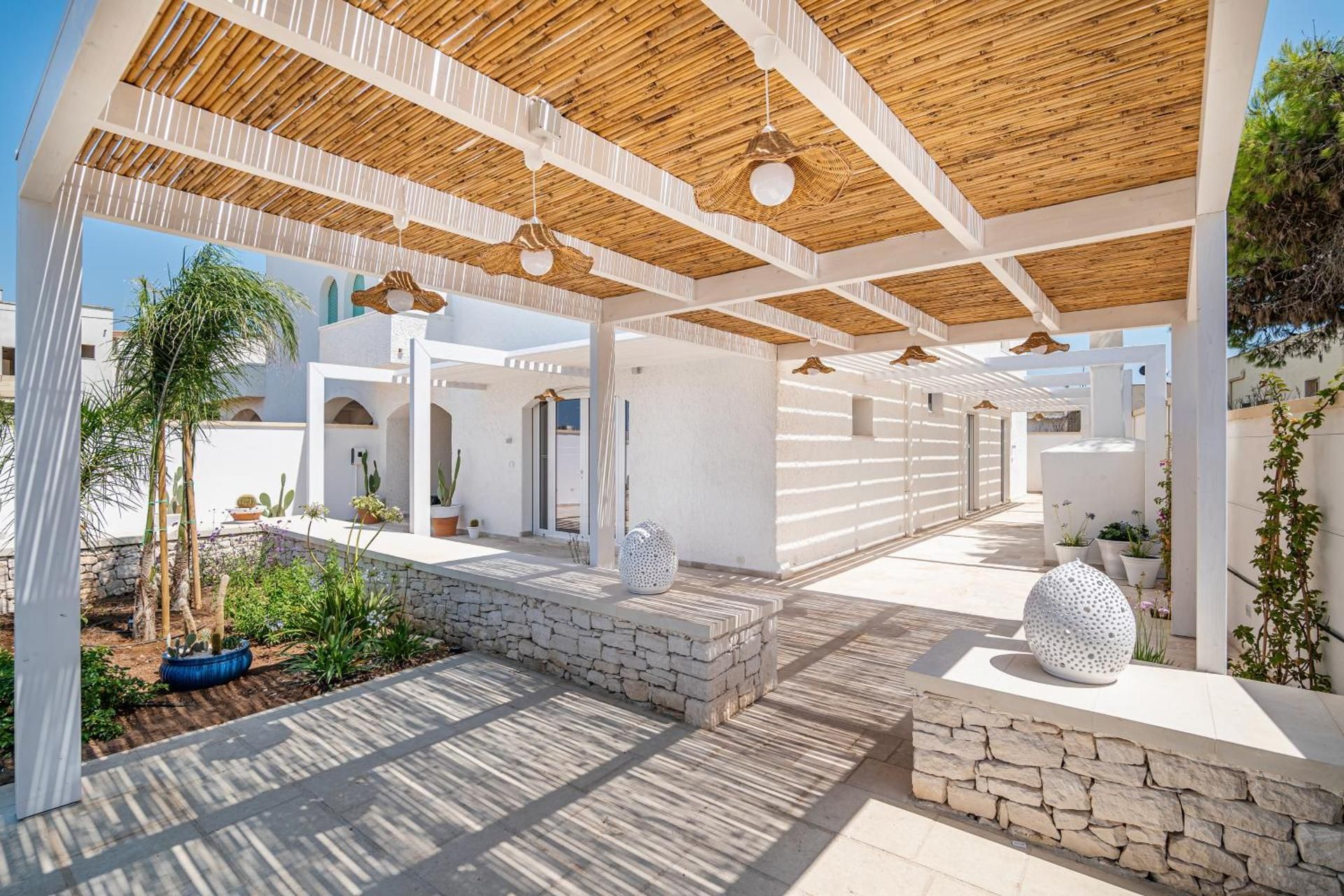 Villa De Nuzzo - Bed & Breakfast