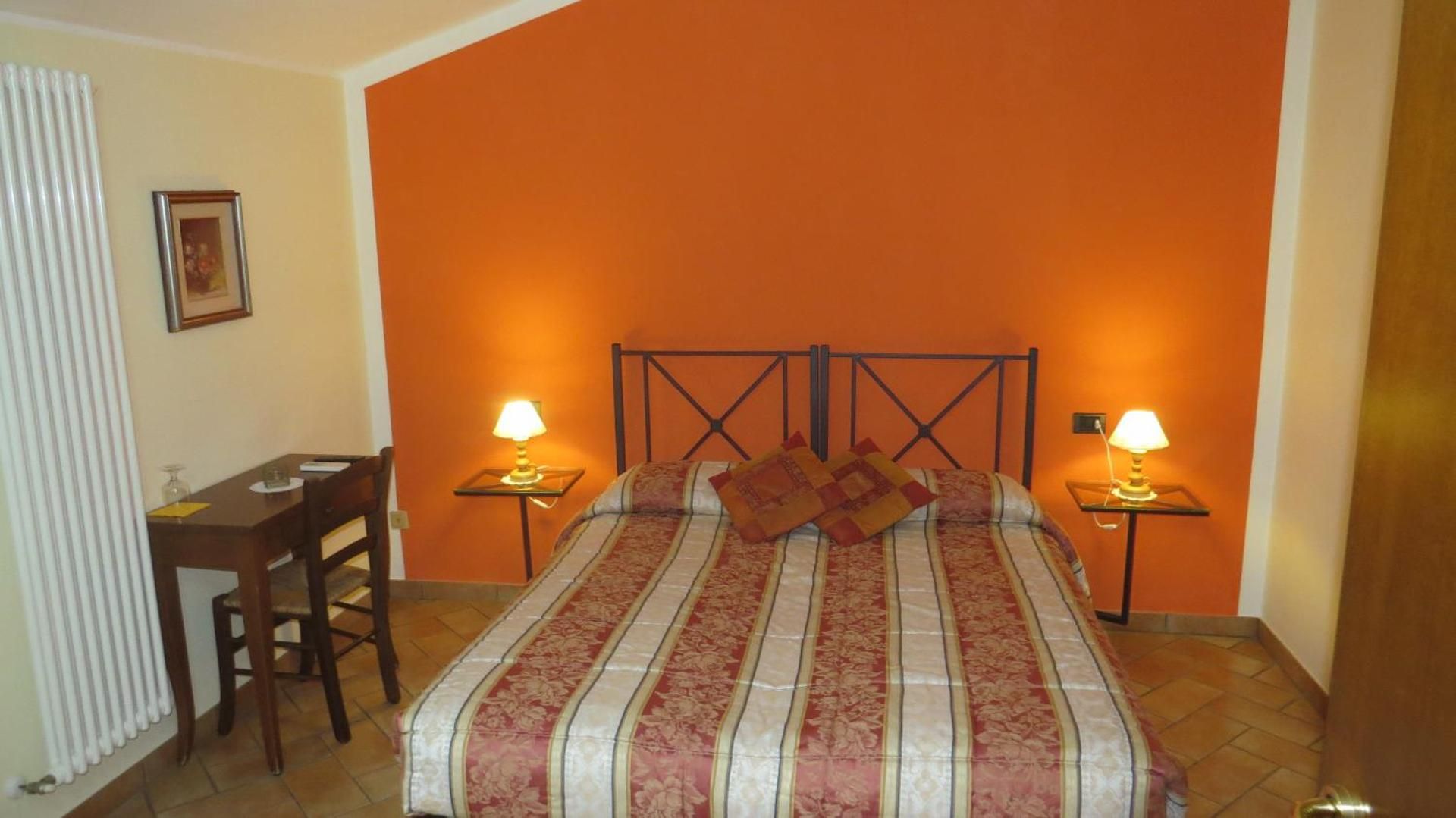 Double or Twin Room with Private Bathroom