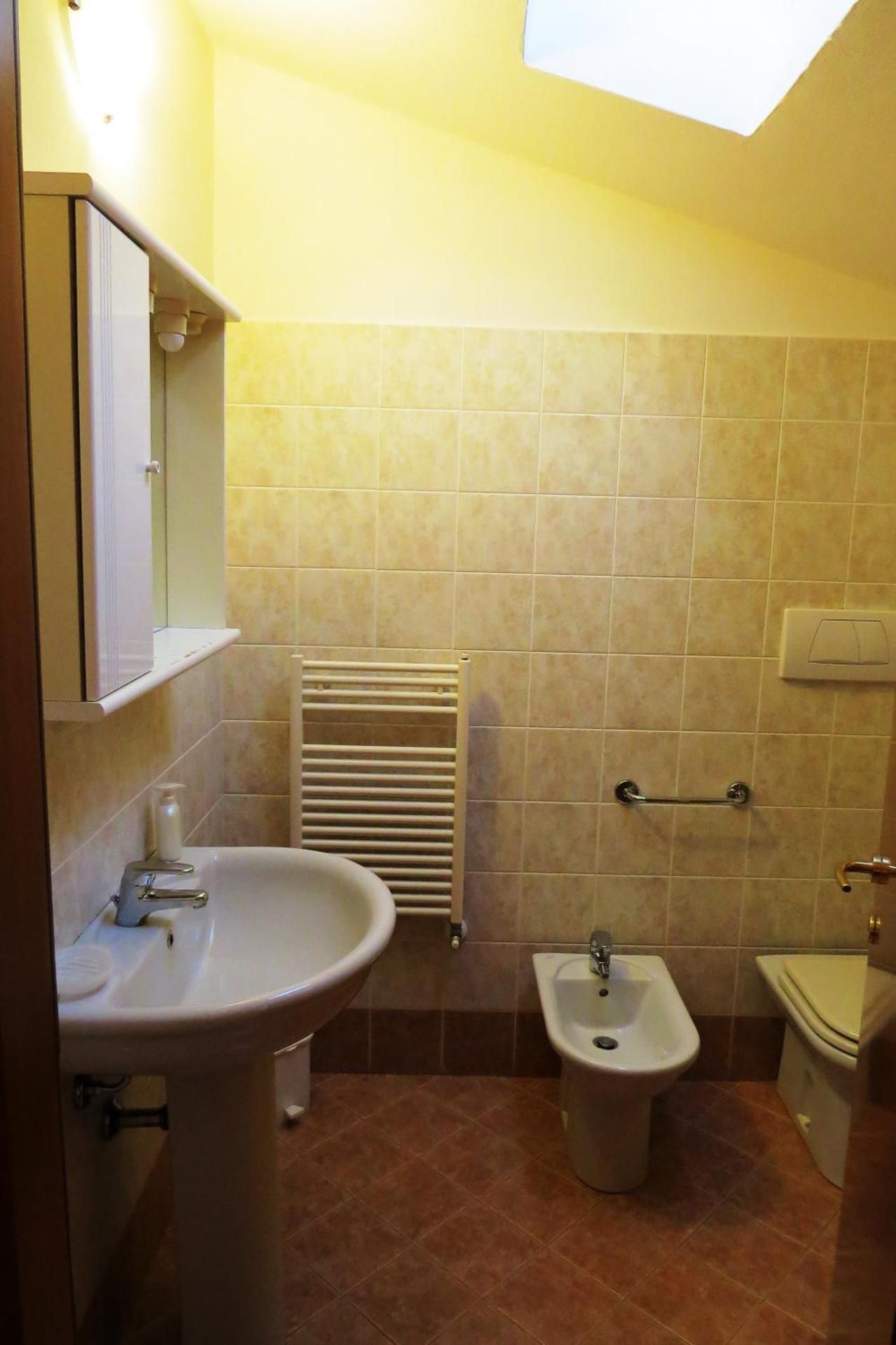 Double or Twin Room with Private Bathroom