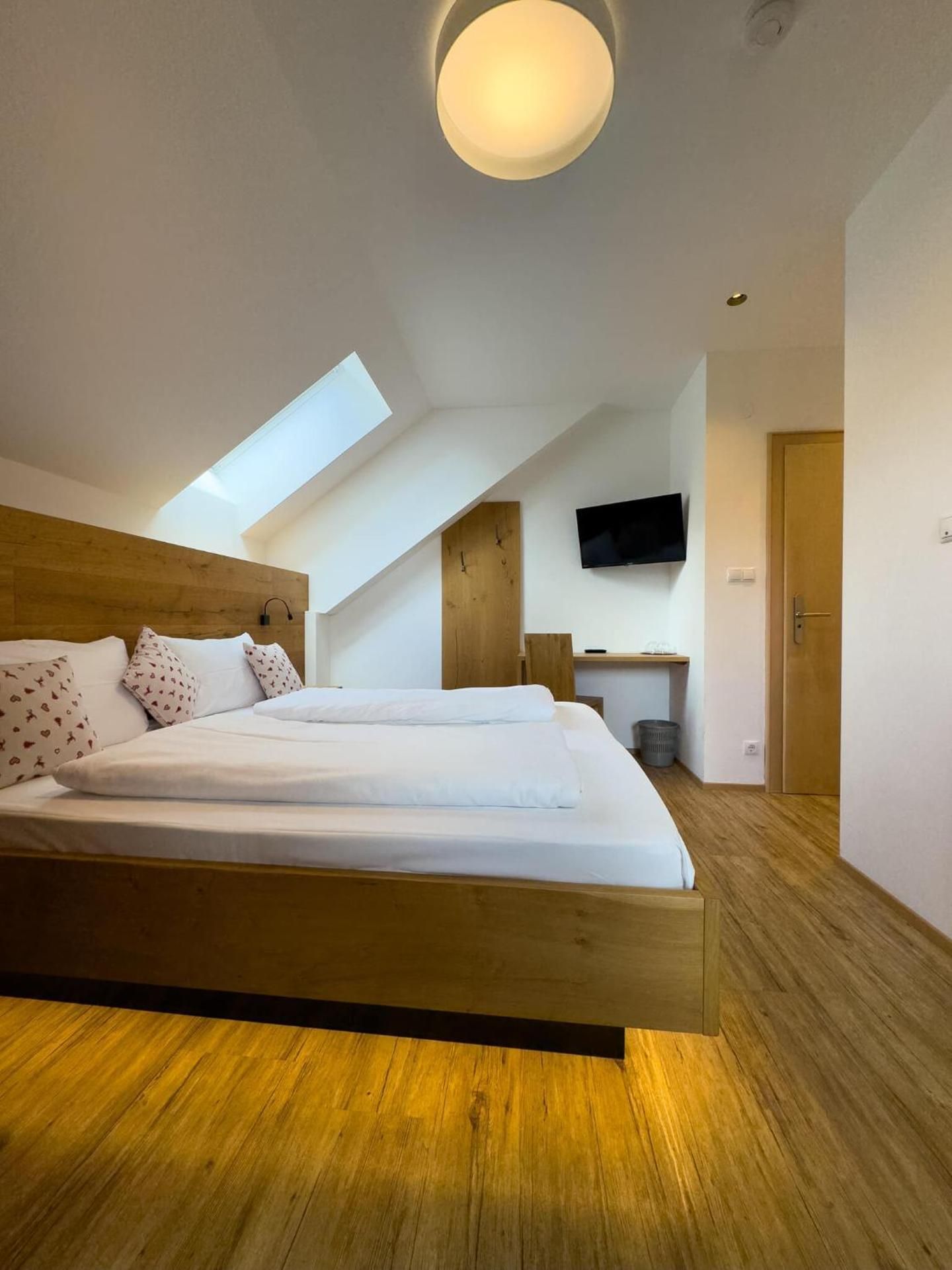 Double or Twin Room with Balcony