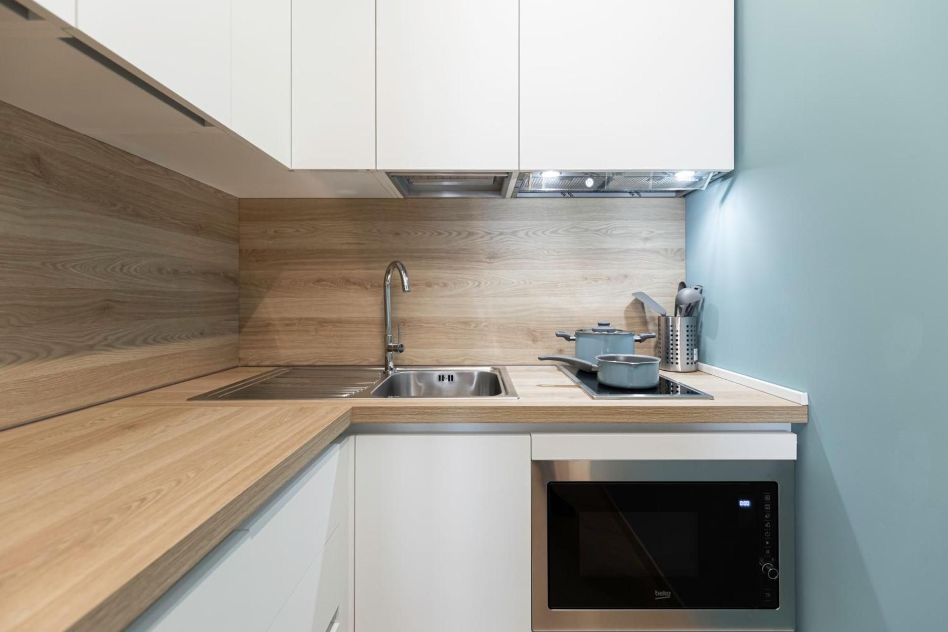 Studio Apartment