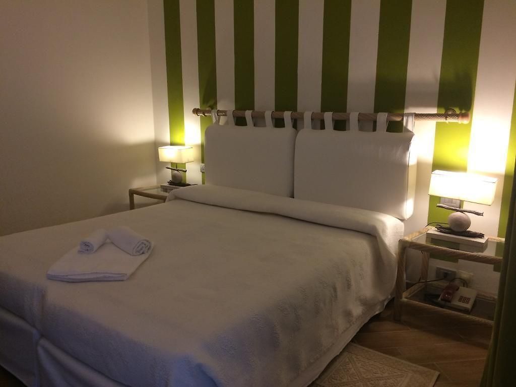 Comfort Room