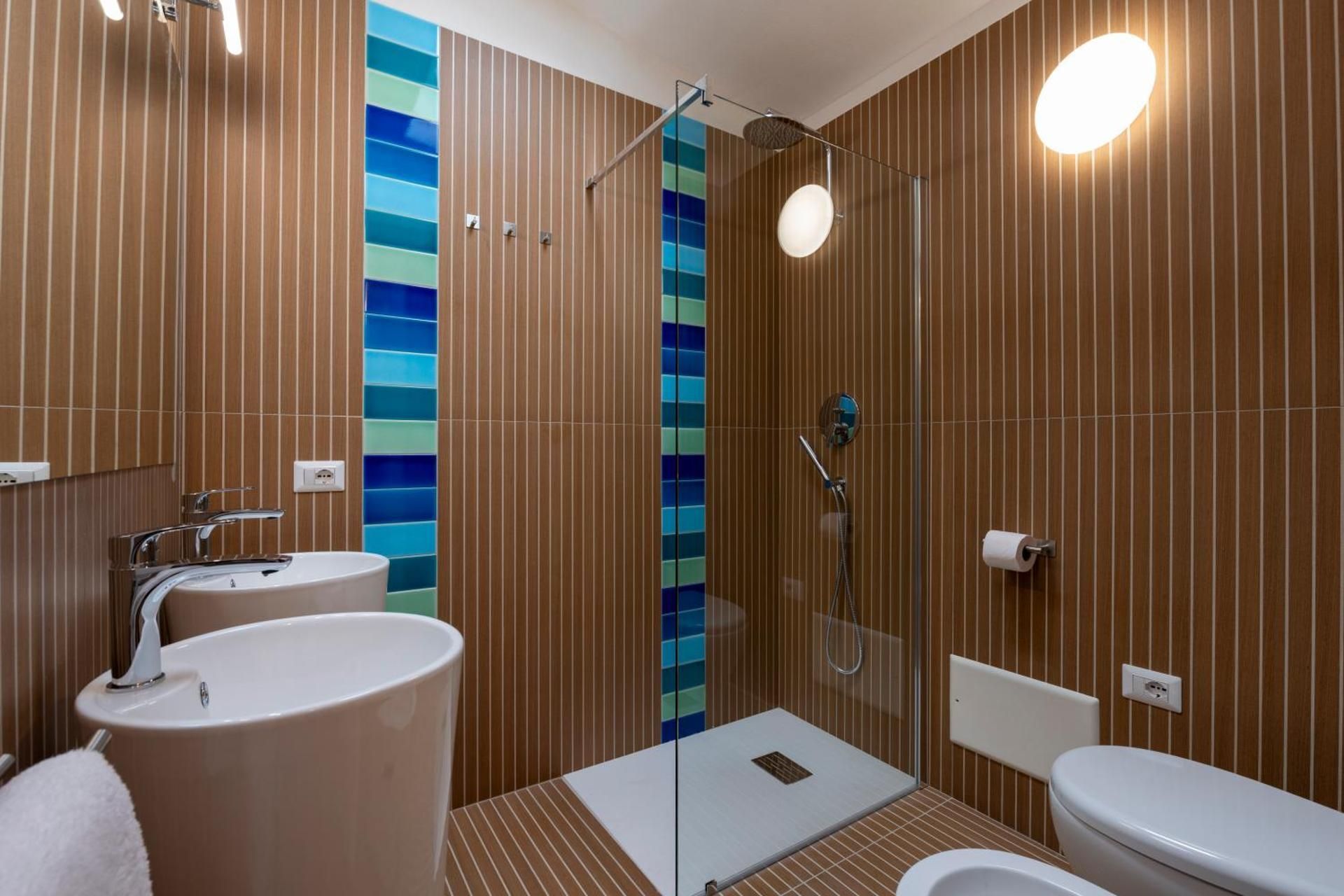 One-Bedroom Apartment (4 Adults)