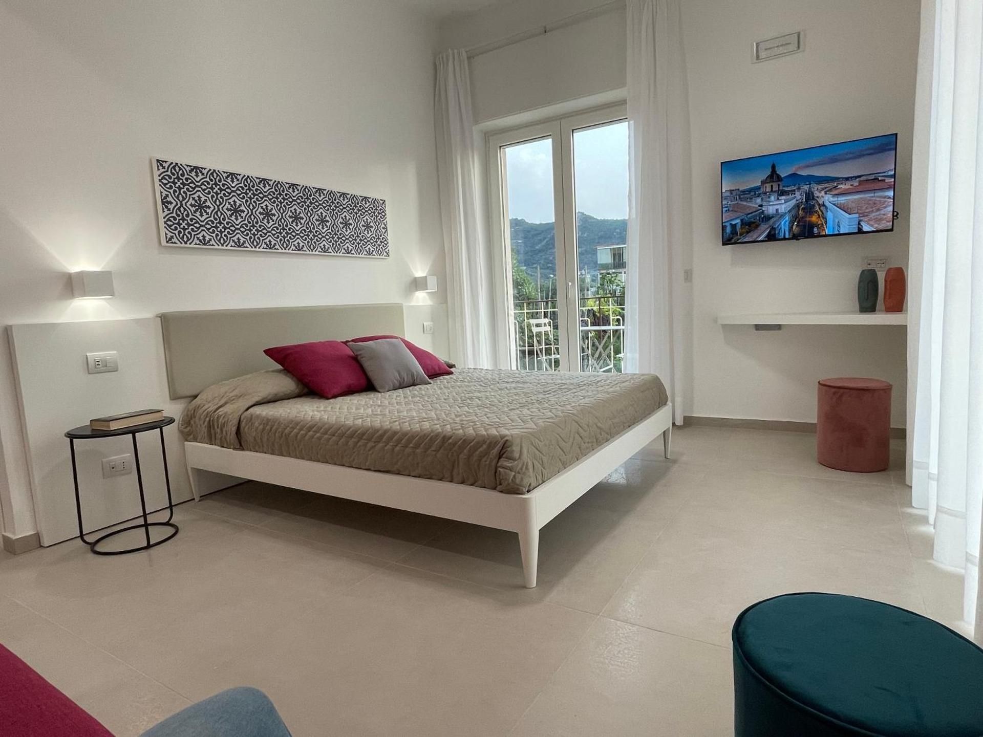 Luxury Triple Room