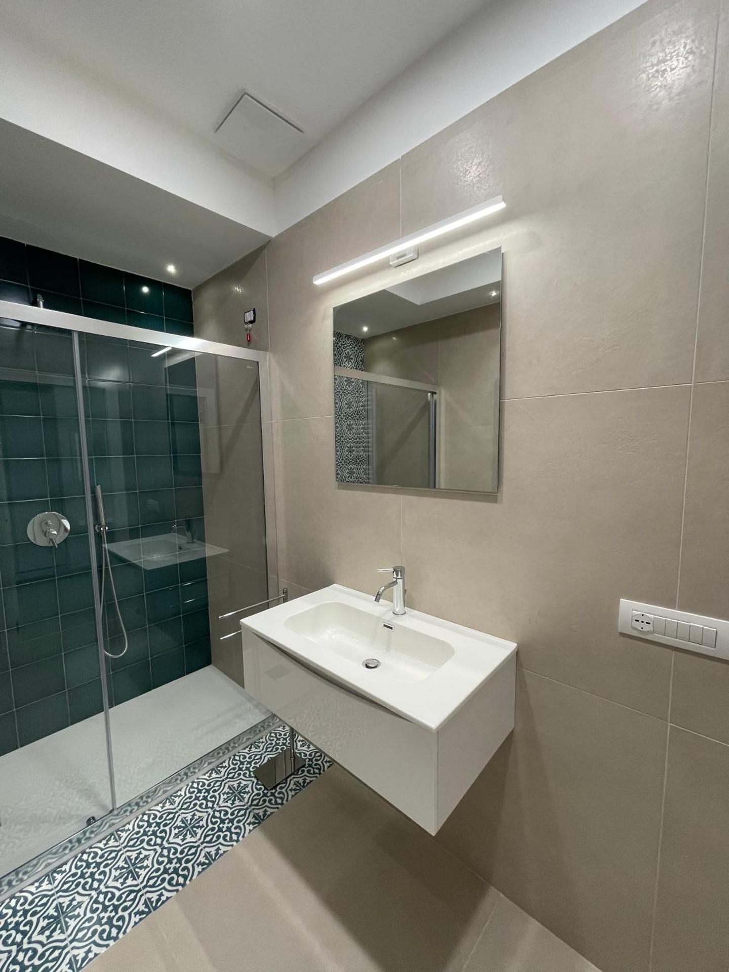 Luxury Triple Room