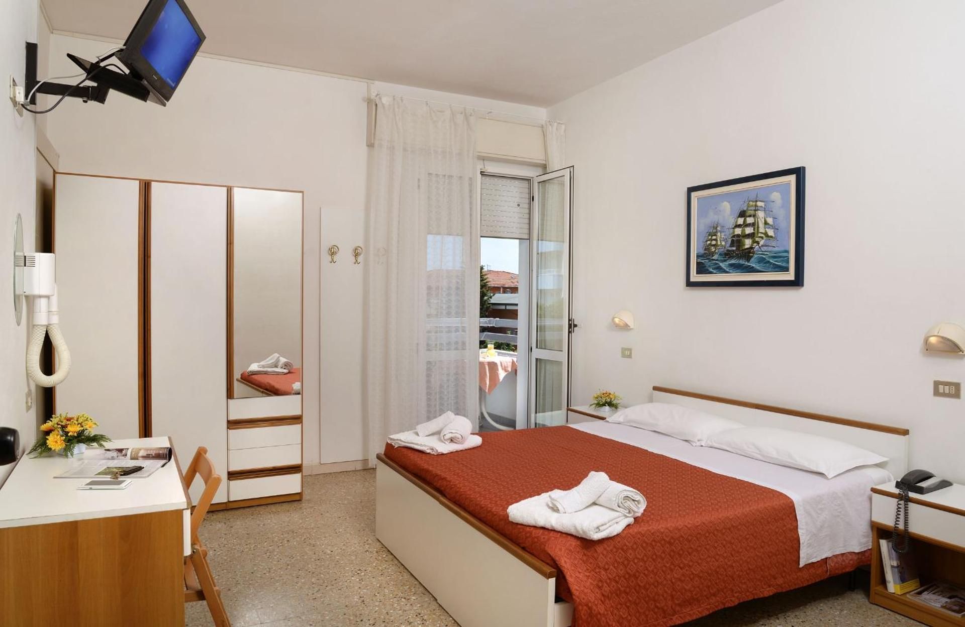 Double or Twin Room with Balcony