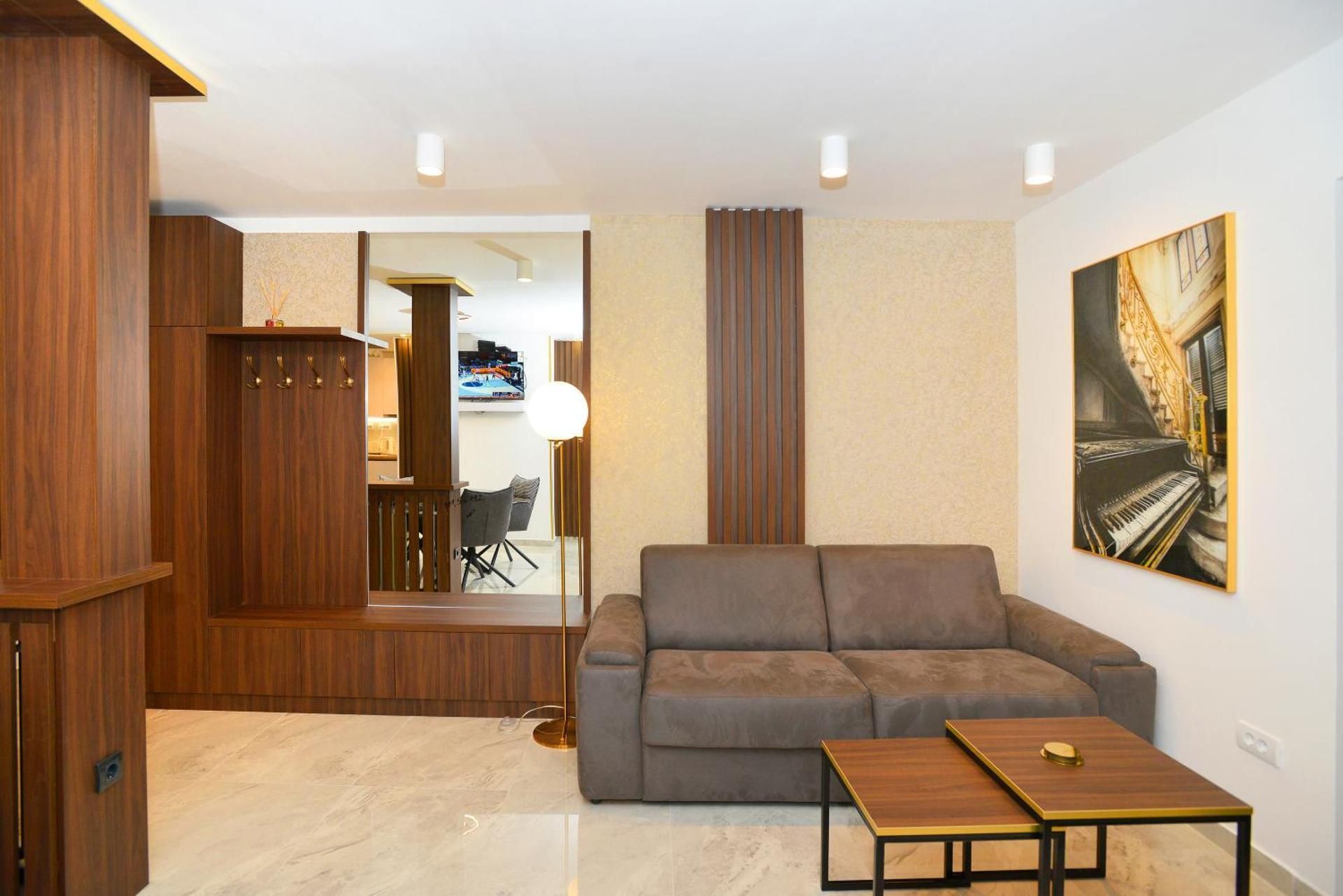Two-Bedroom Deluxe Apartment