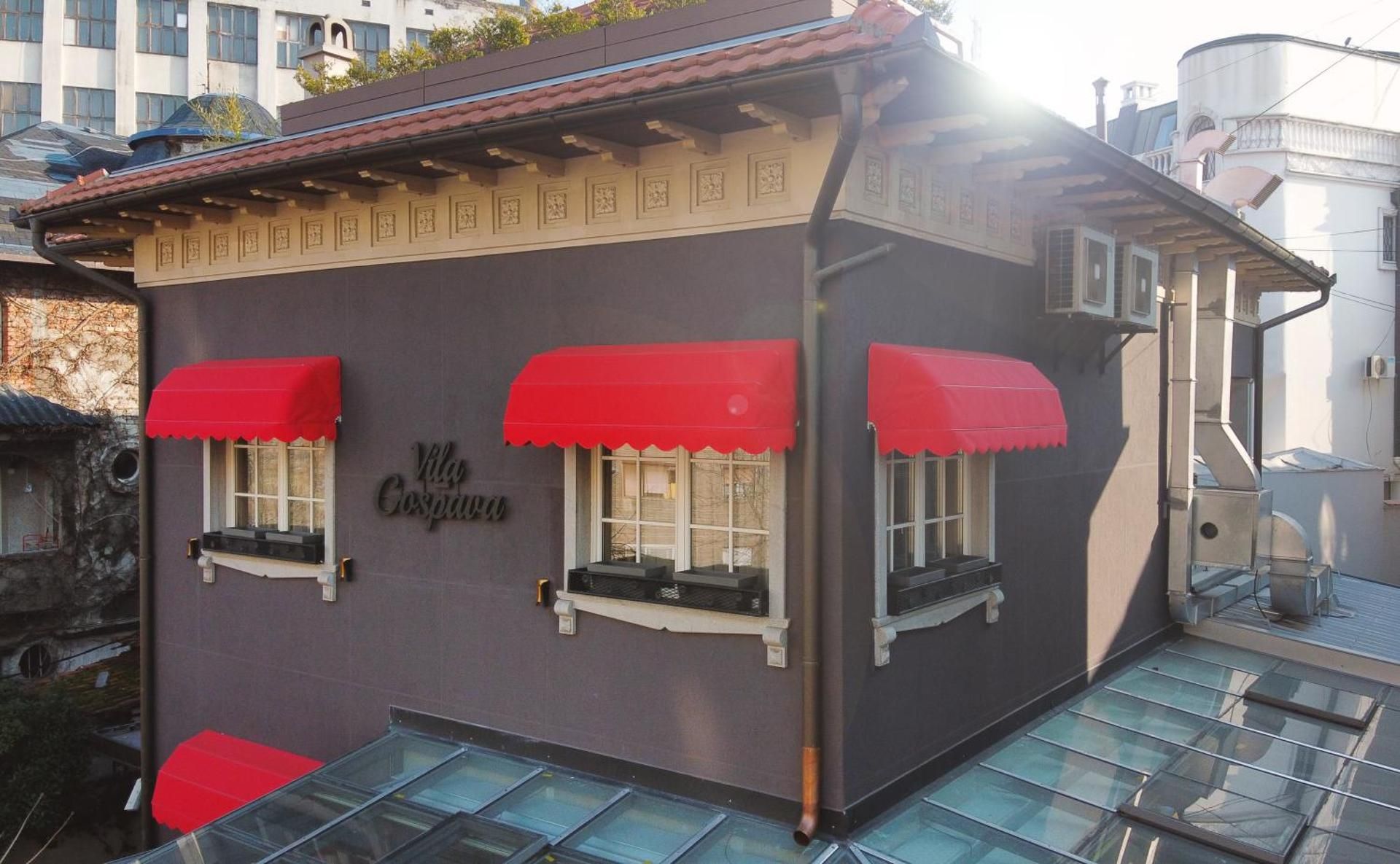 Eclat Luxury Hotel