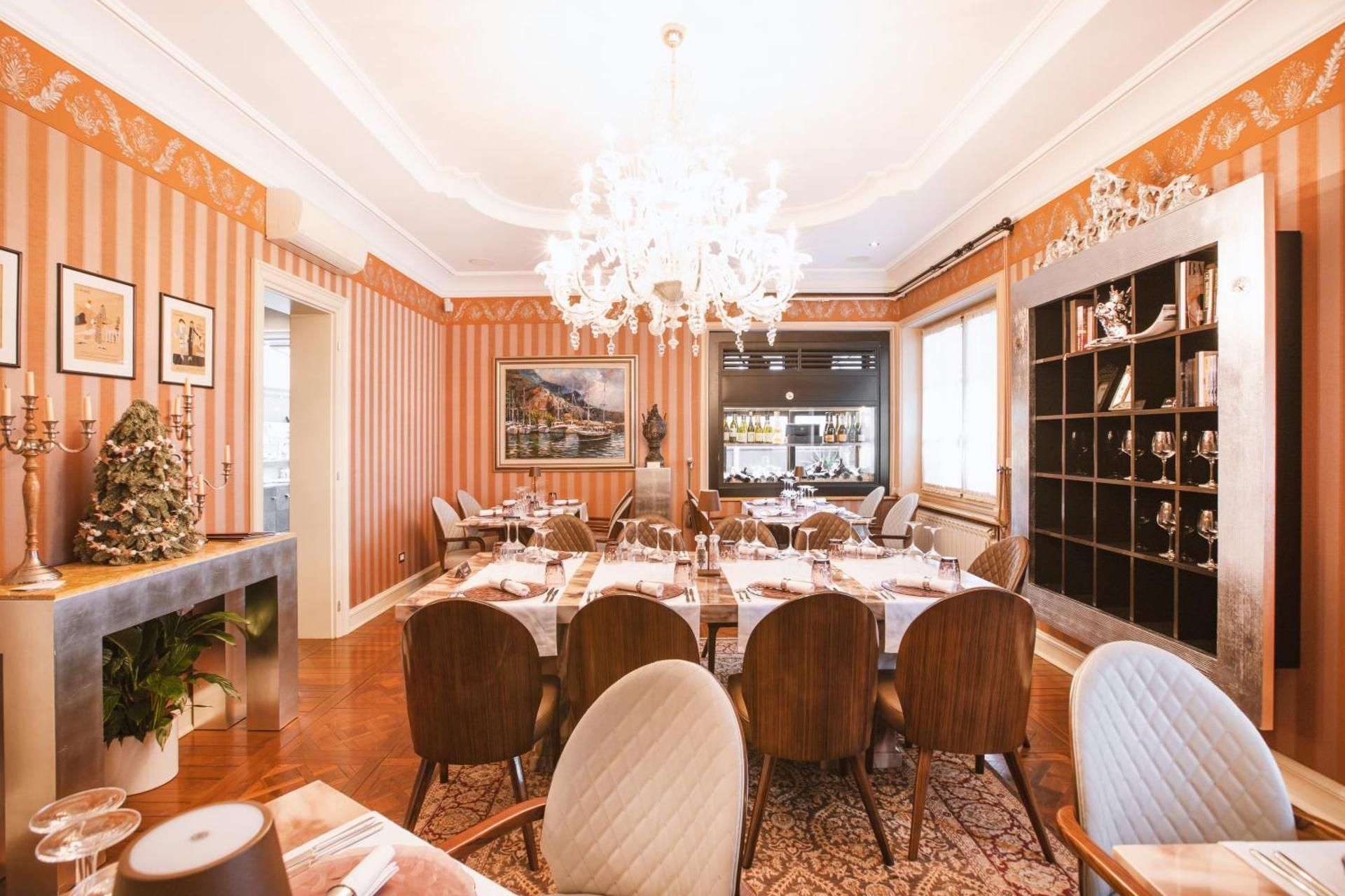 Eclat Luxury Hotel