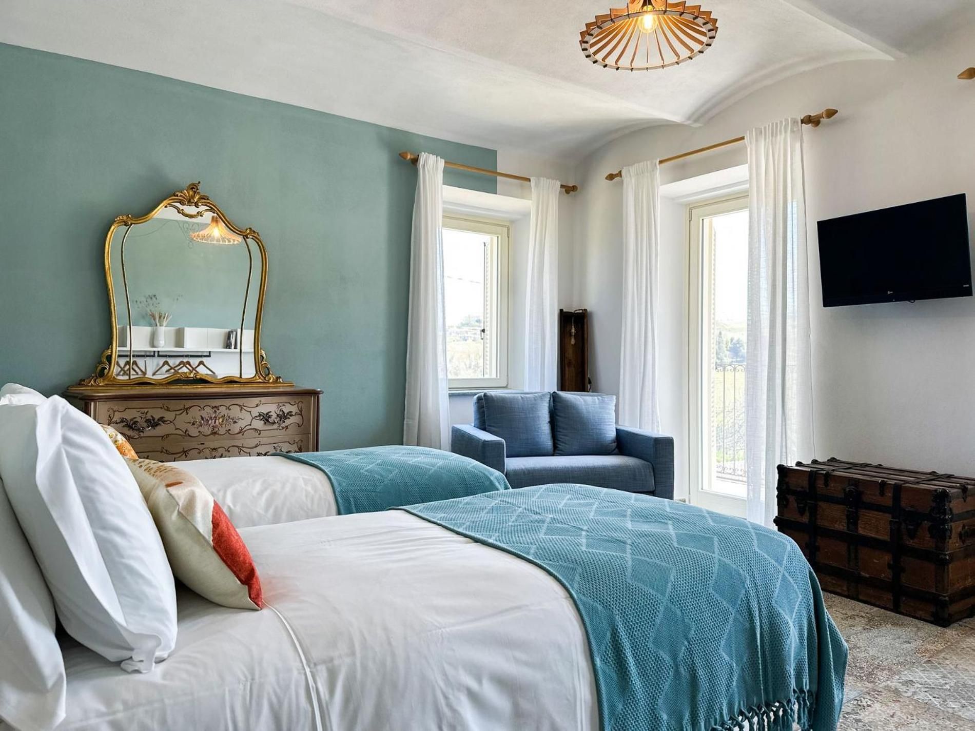 Quadruple Room with Balcony
