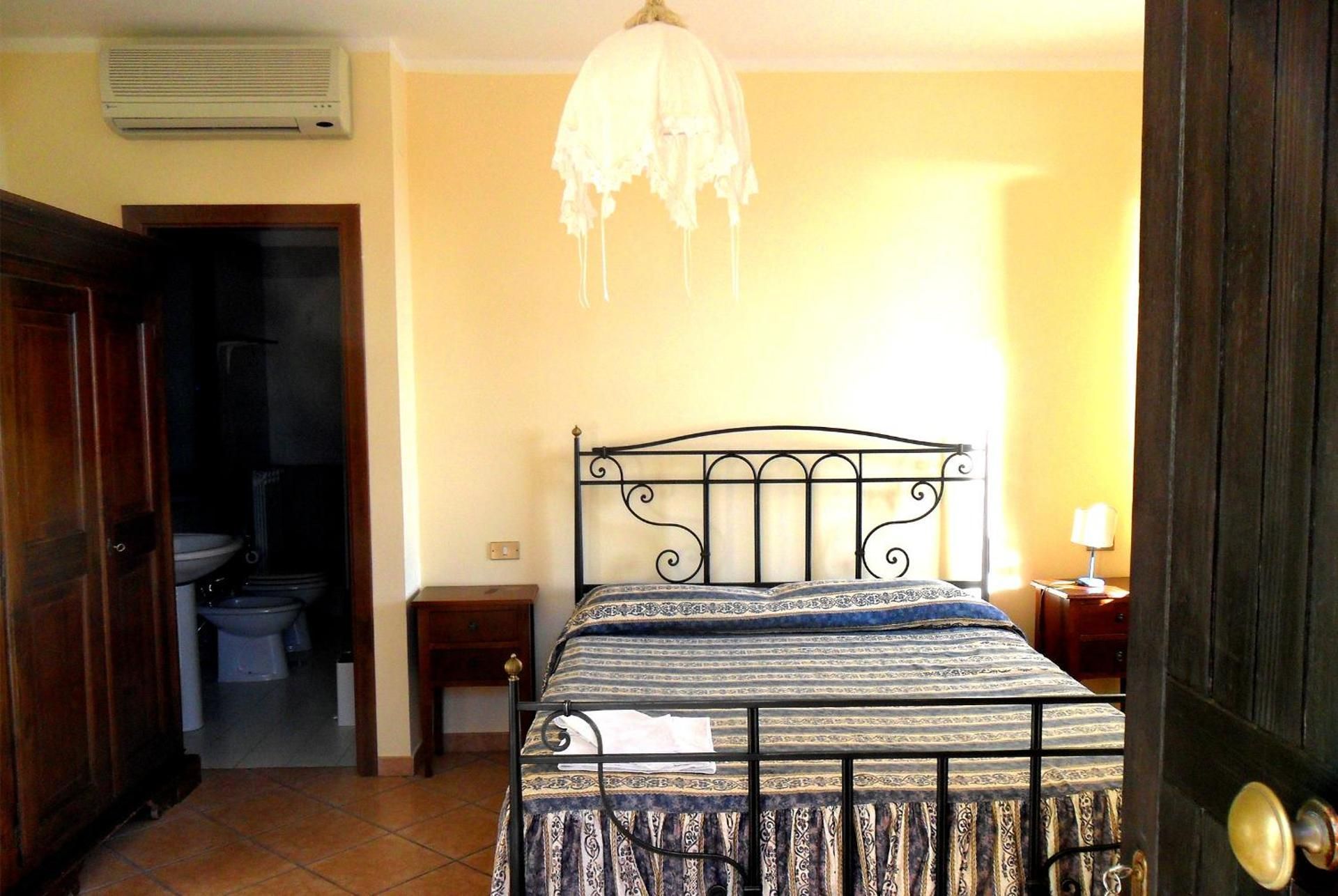 Standard Triple Room with Sea View
