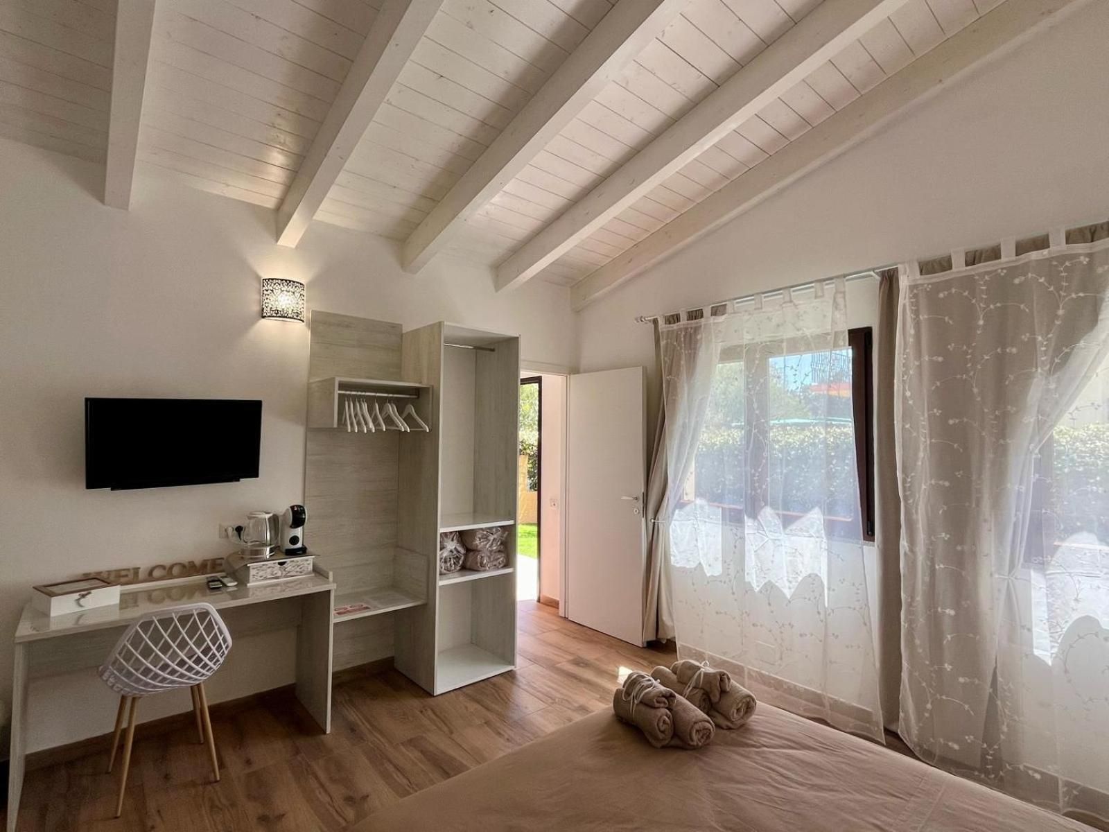 Classic Quadruple Room