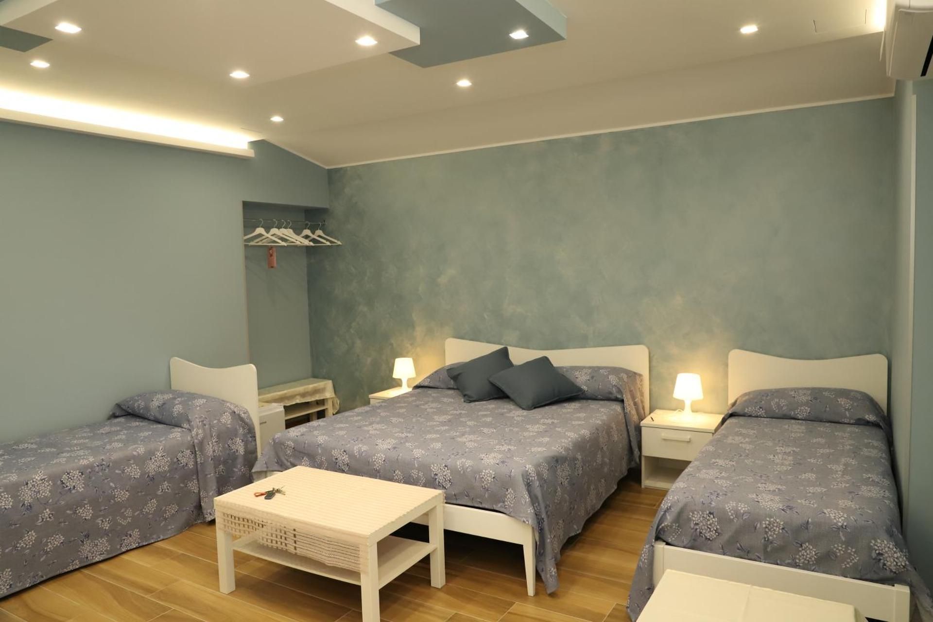 Quadruple Room with Mountain View