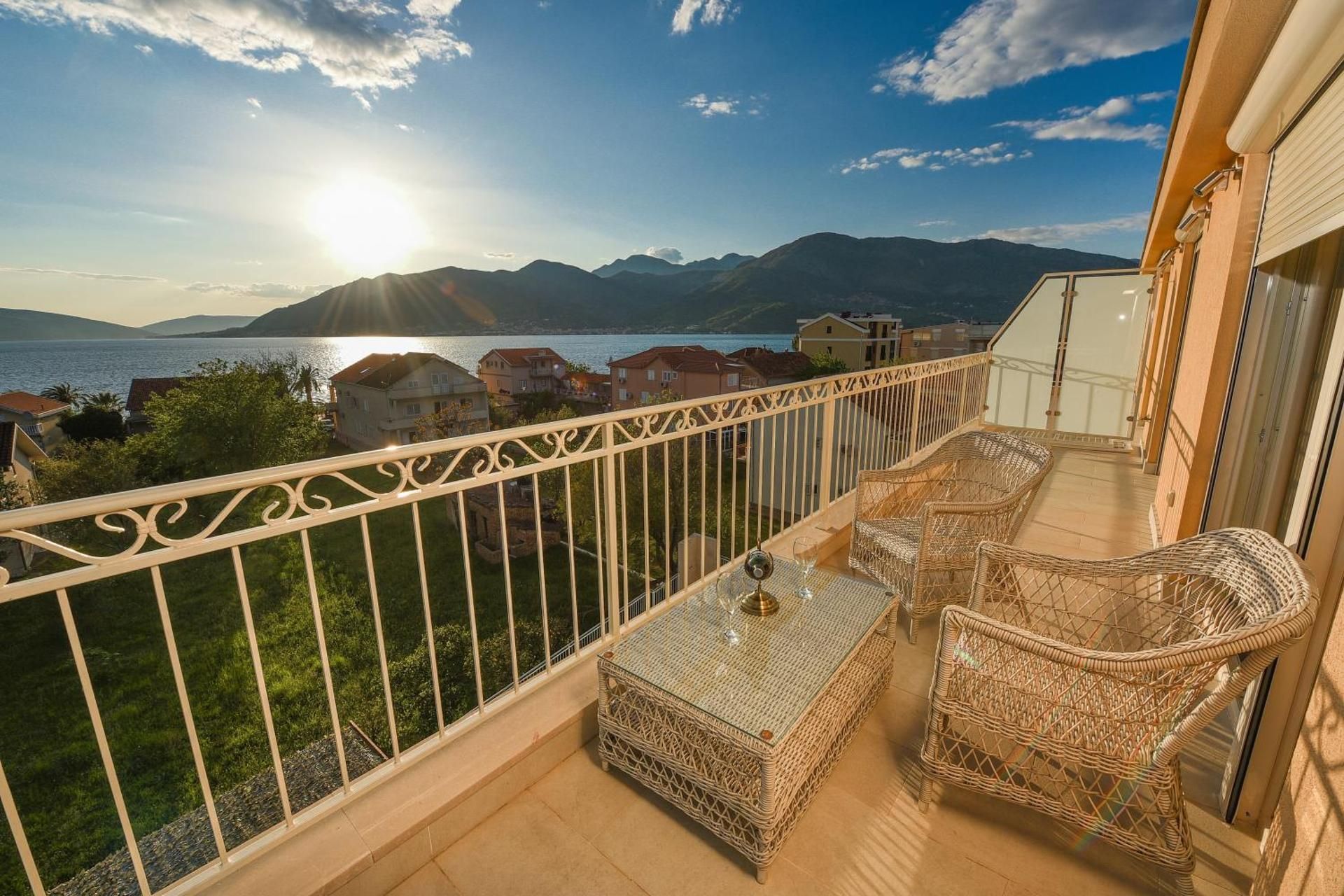 Three-Bedroom Apartment with Sea View