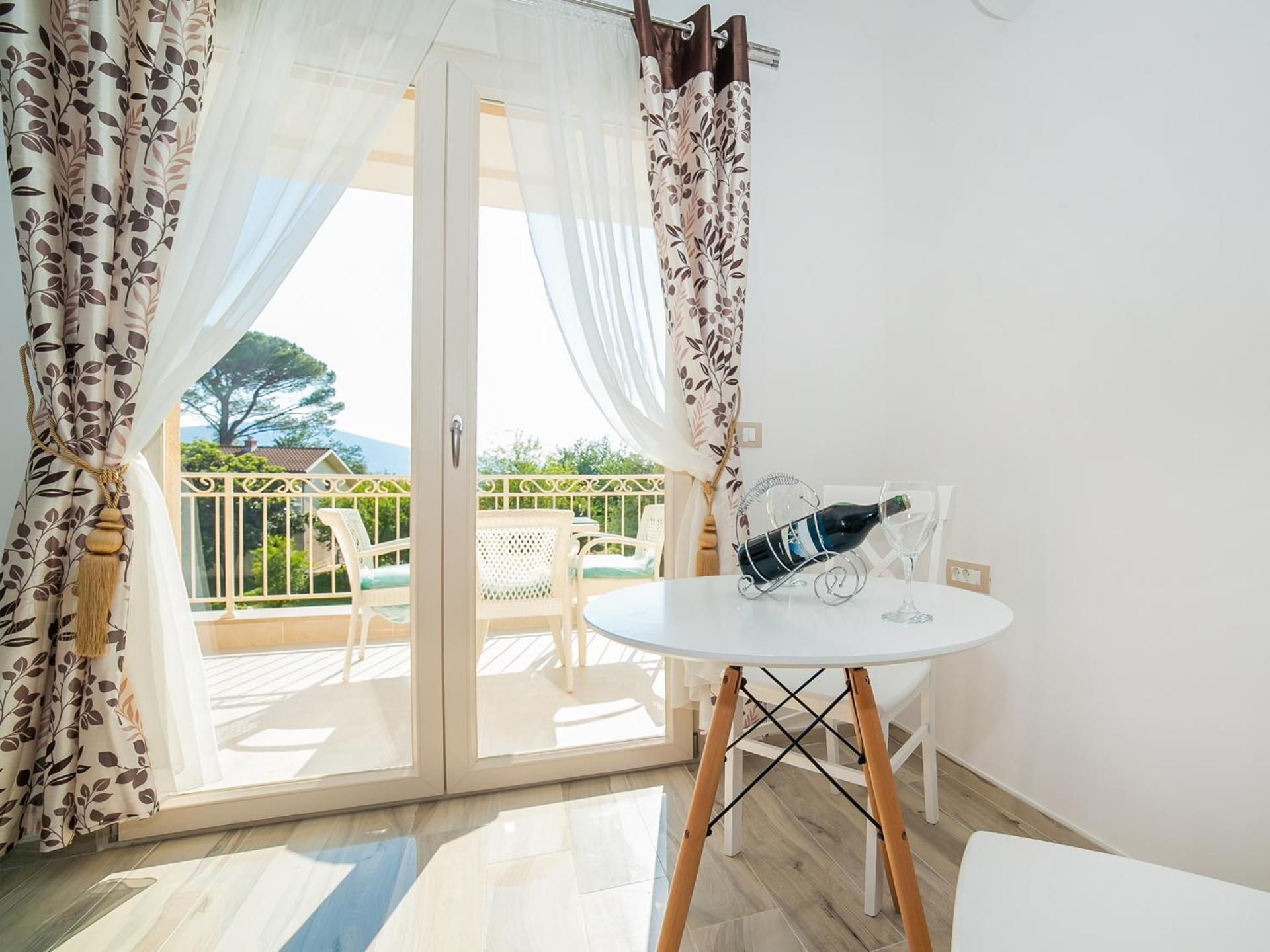 Studio with Balcony & Sea View