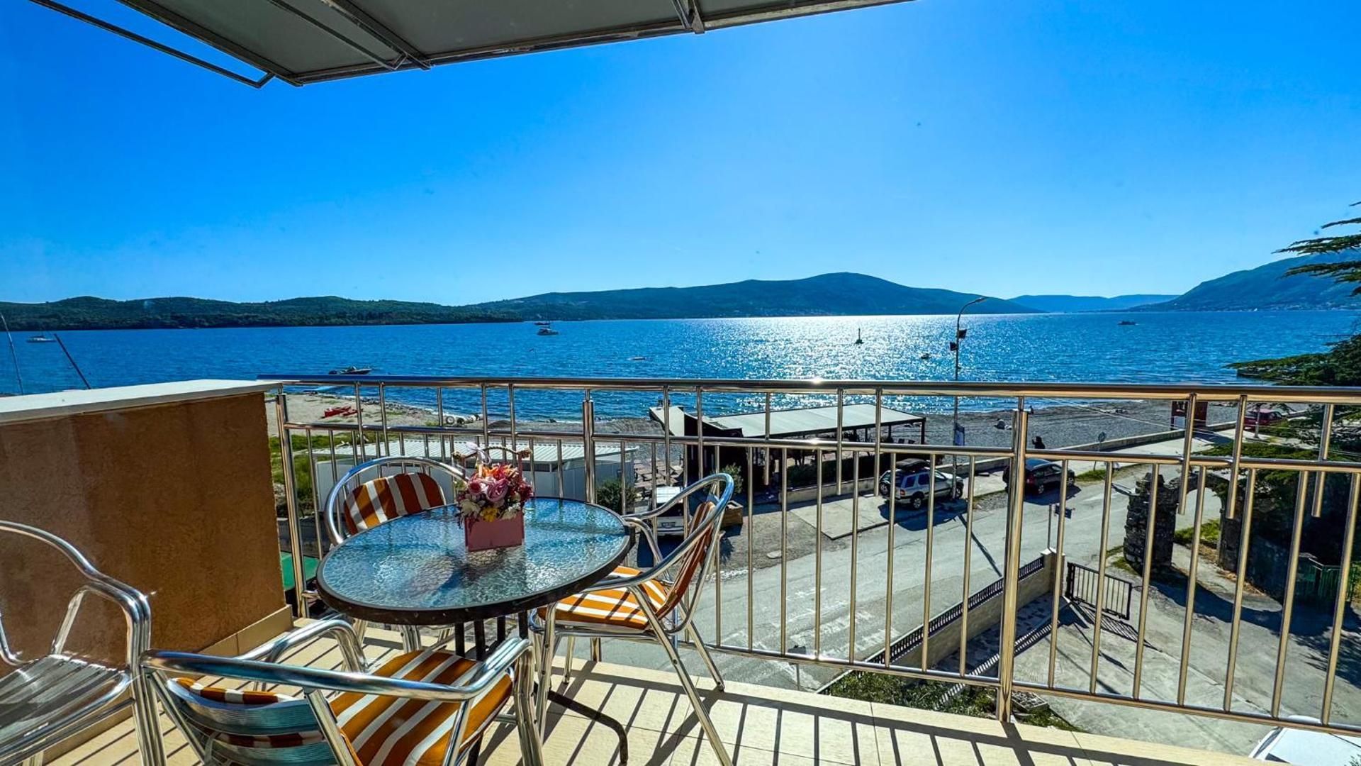 Deluxe Double Room with Sea View