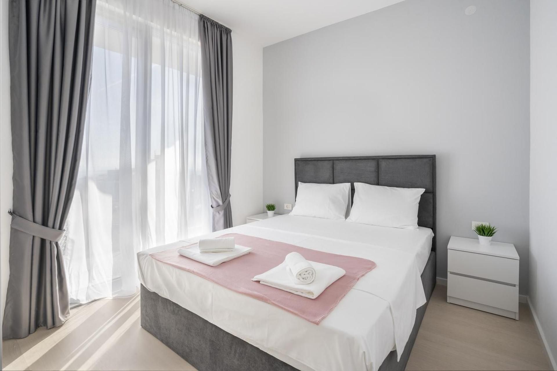 Deluxe Suite with Sea View