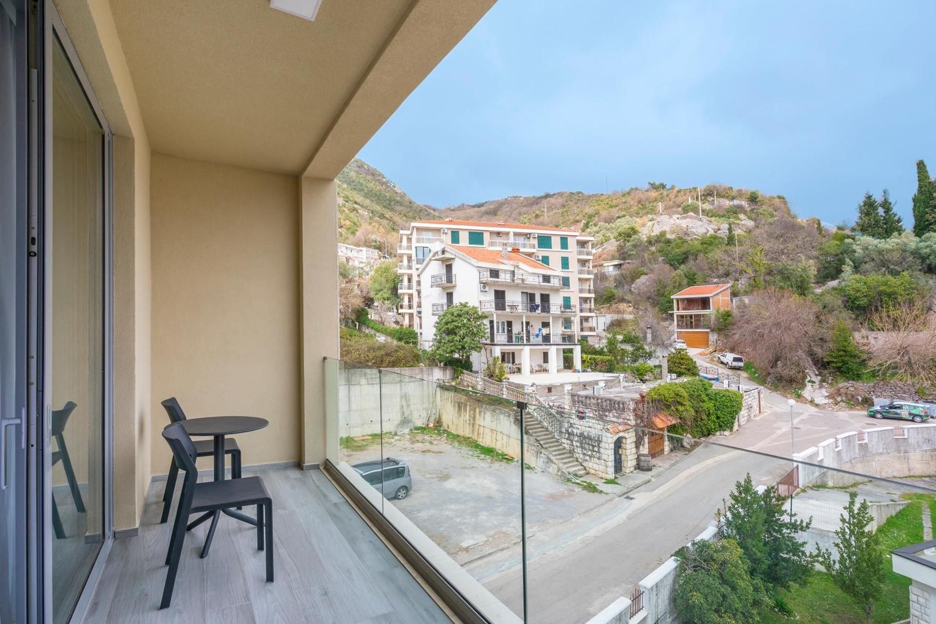 Superior Apartment