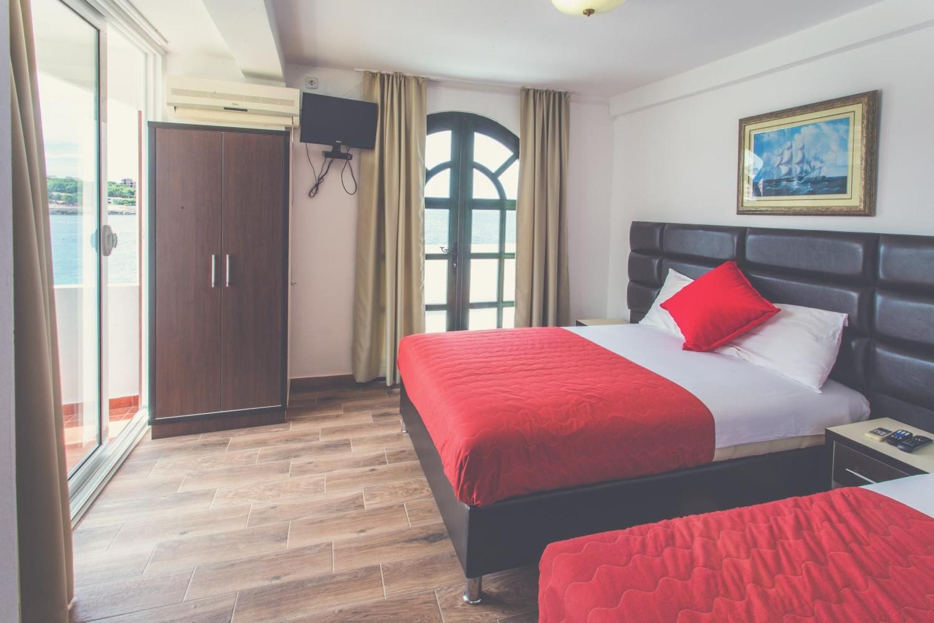 Comfort Quadruple Room