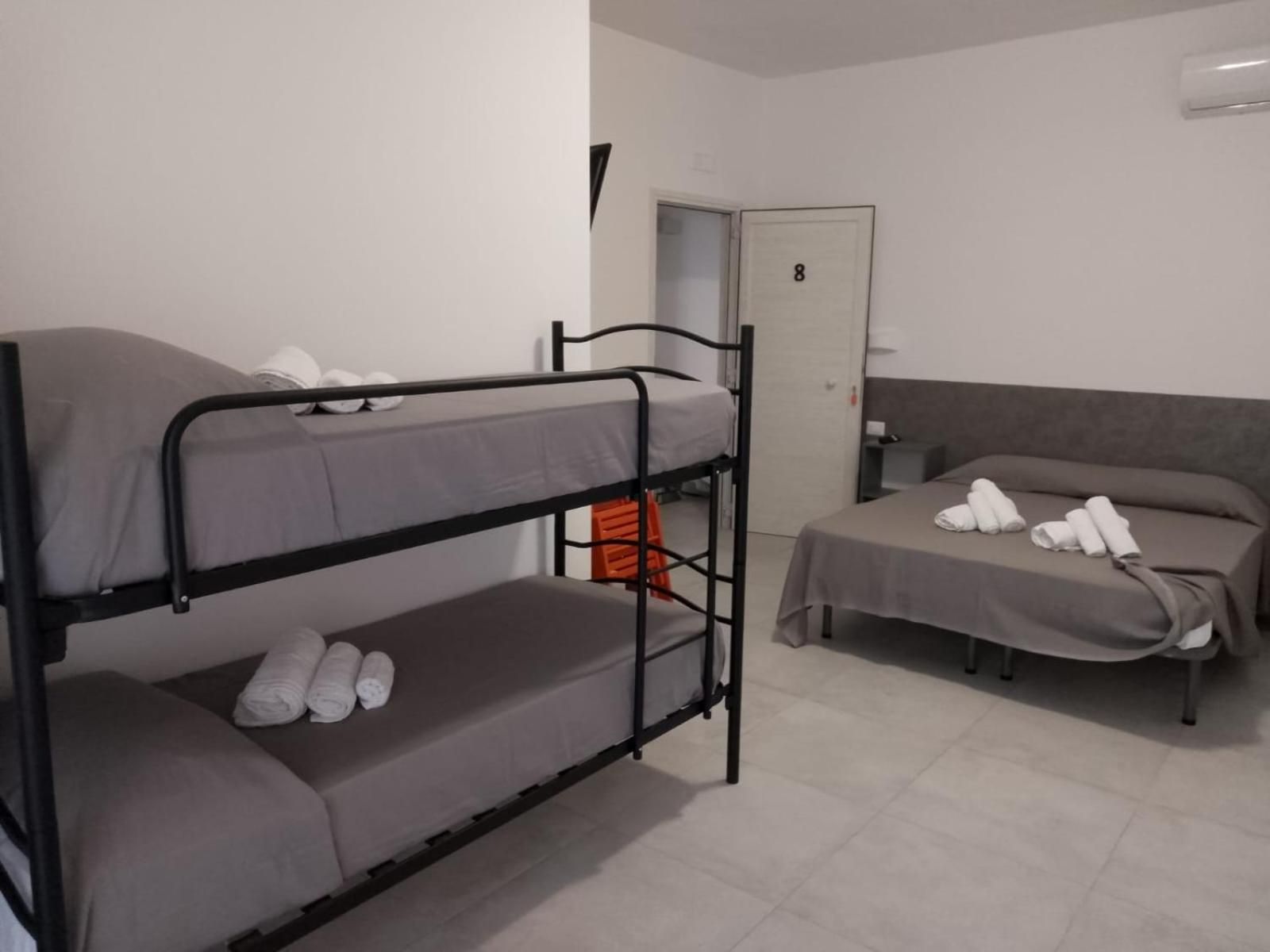 Classic Quadruple Room