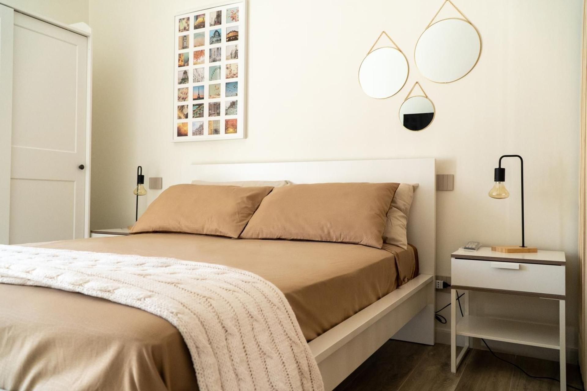 Double Room with Balcony (3 Adults)