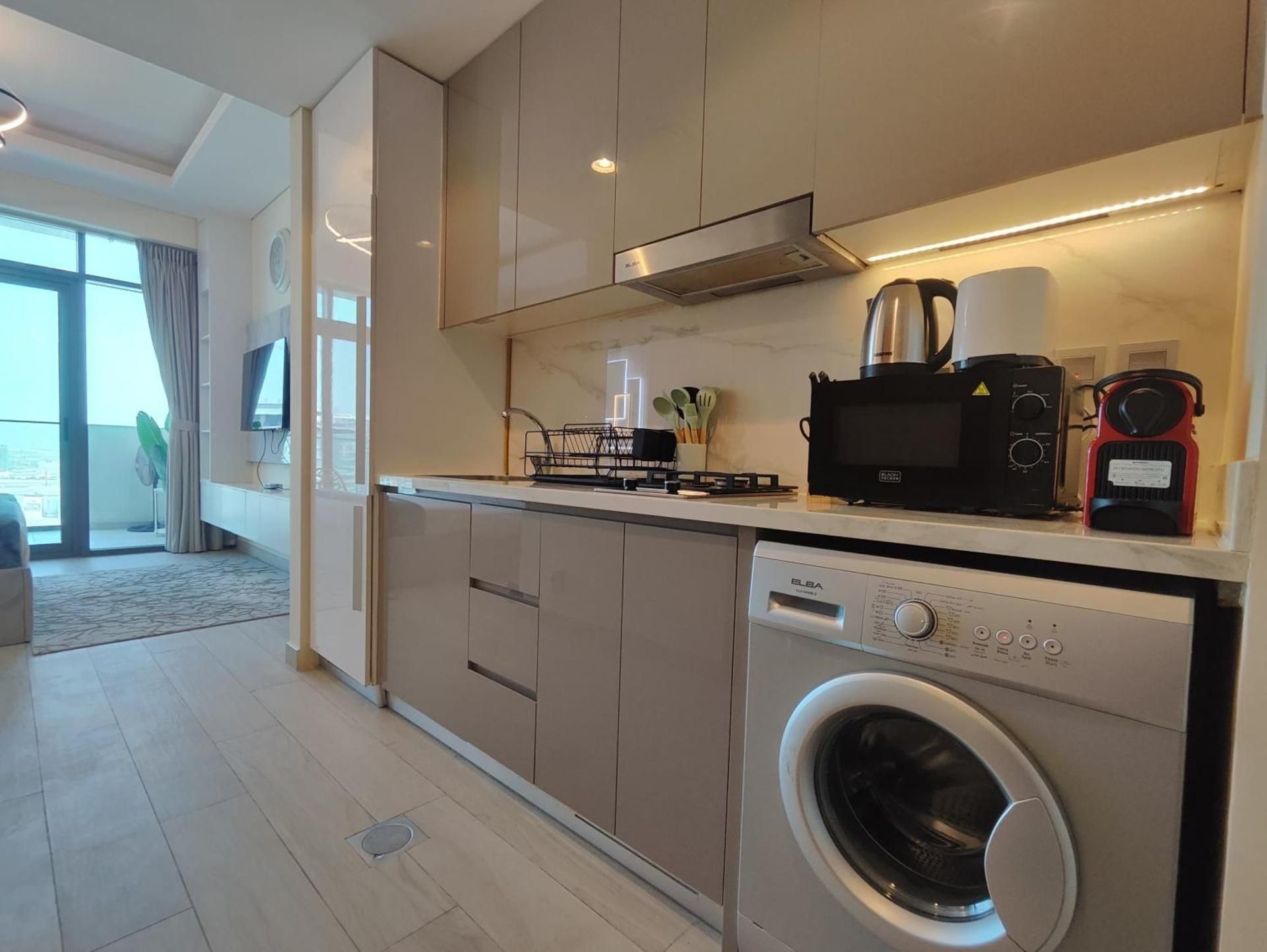 Studio Apartment with Balcony