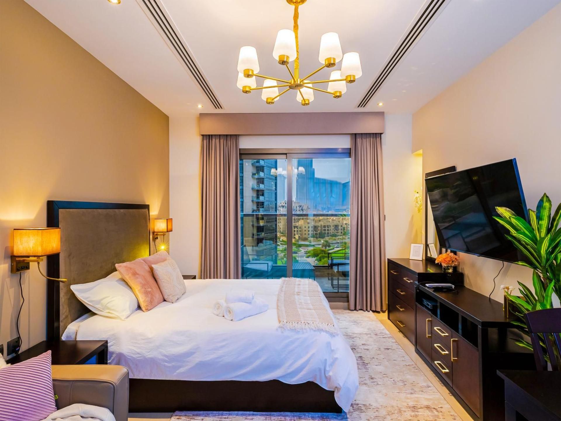 Studio Apartment
