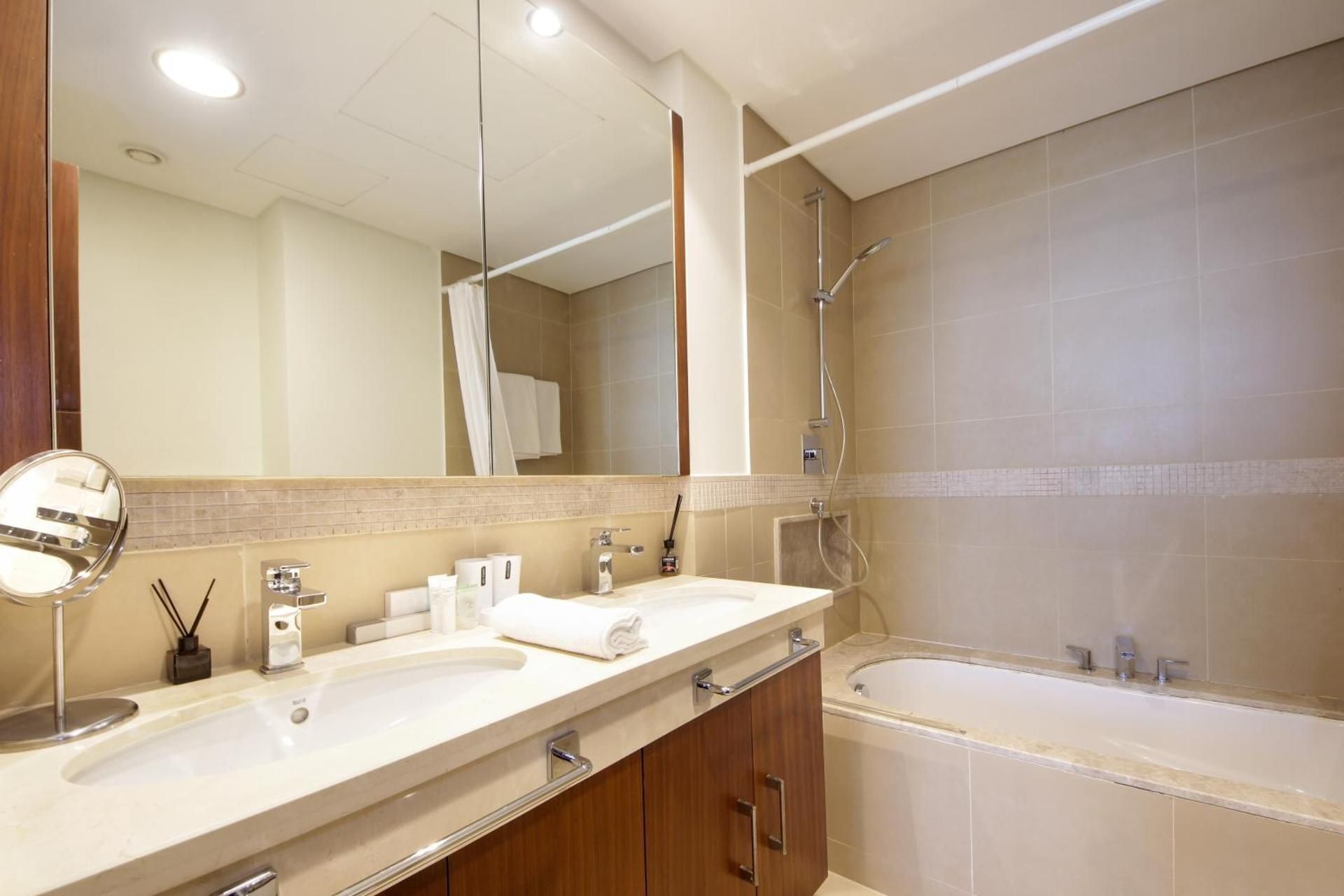 Two-Bedroom Apartment with Water View