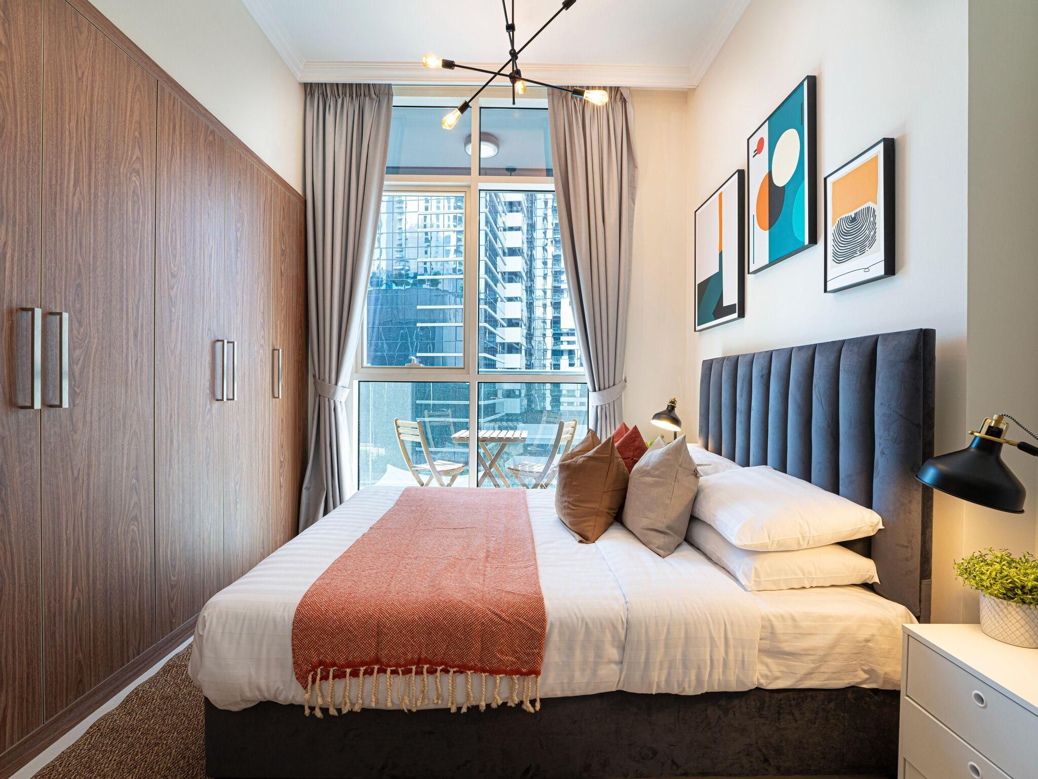 City Retreat in Dunya TowerBurj Khalifa