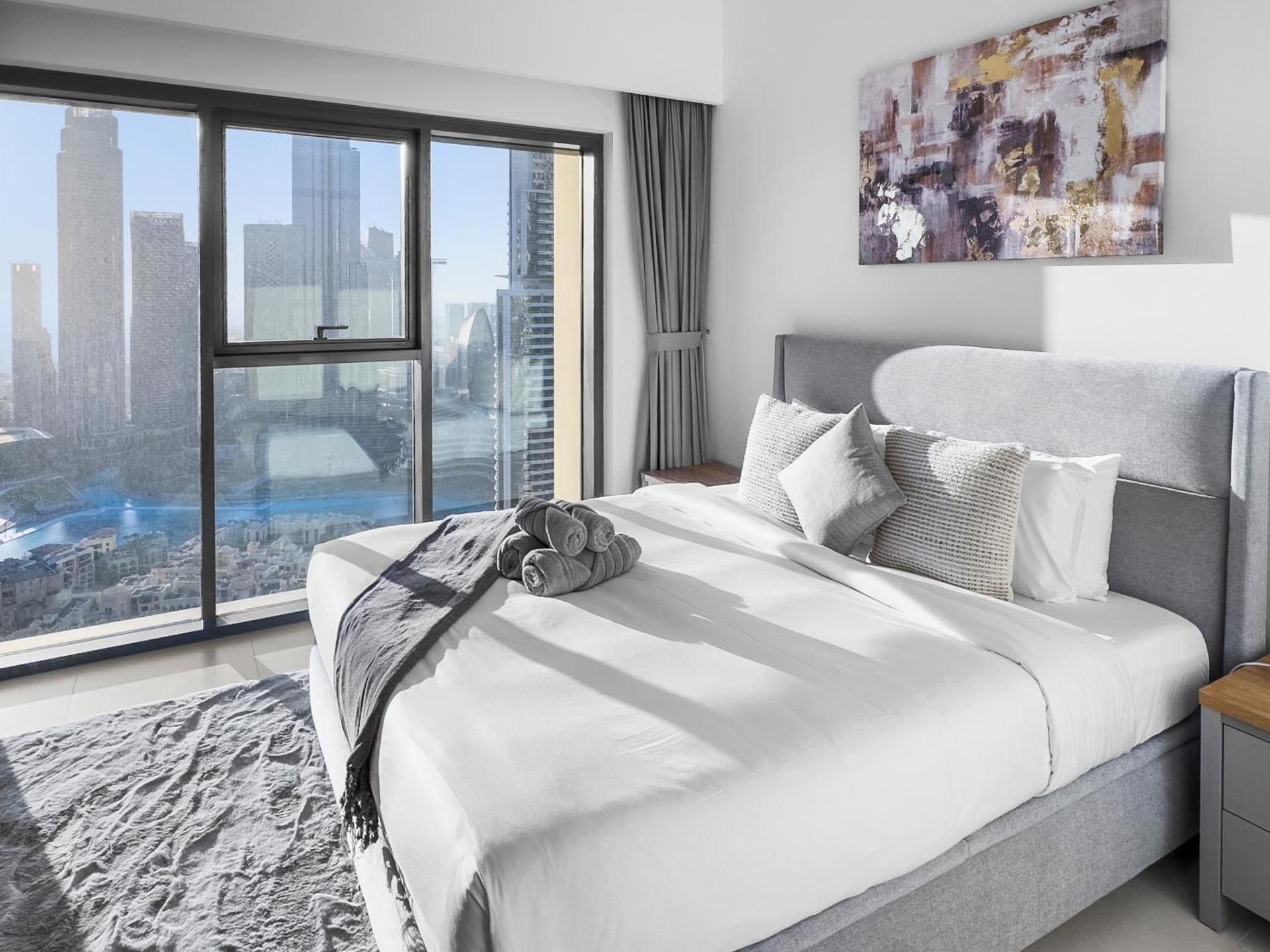 Two-Bedroom Apartment with City View