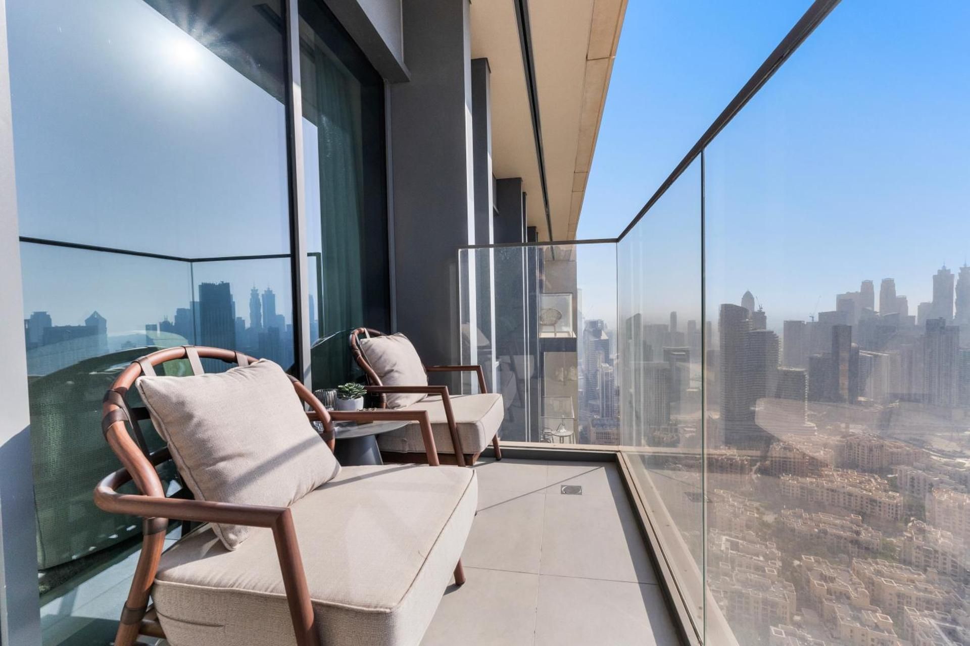 Full Fountain and Burj View - 3BR Burj Royale