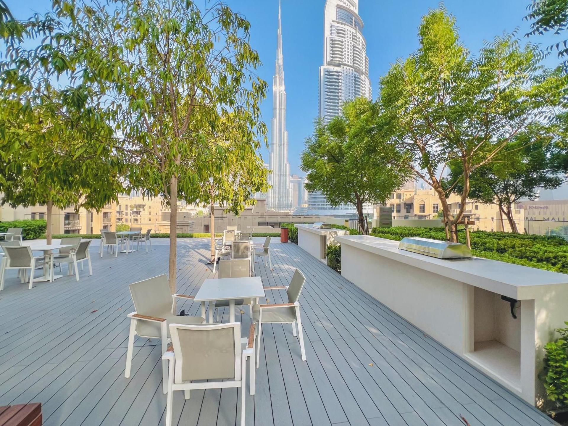 Full Fountain and Burj View - 3BR Burj Royale