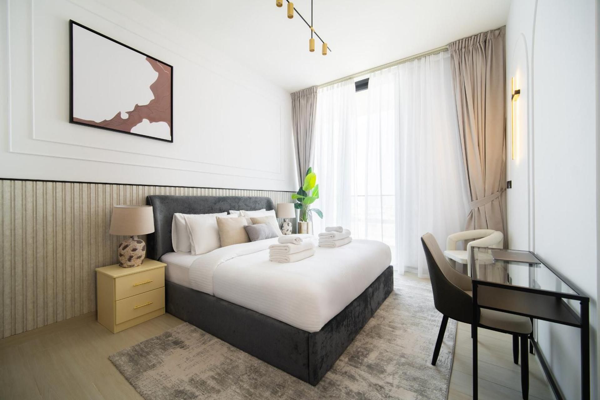 One-Bedroom Apartment with Balcony and City View
