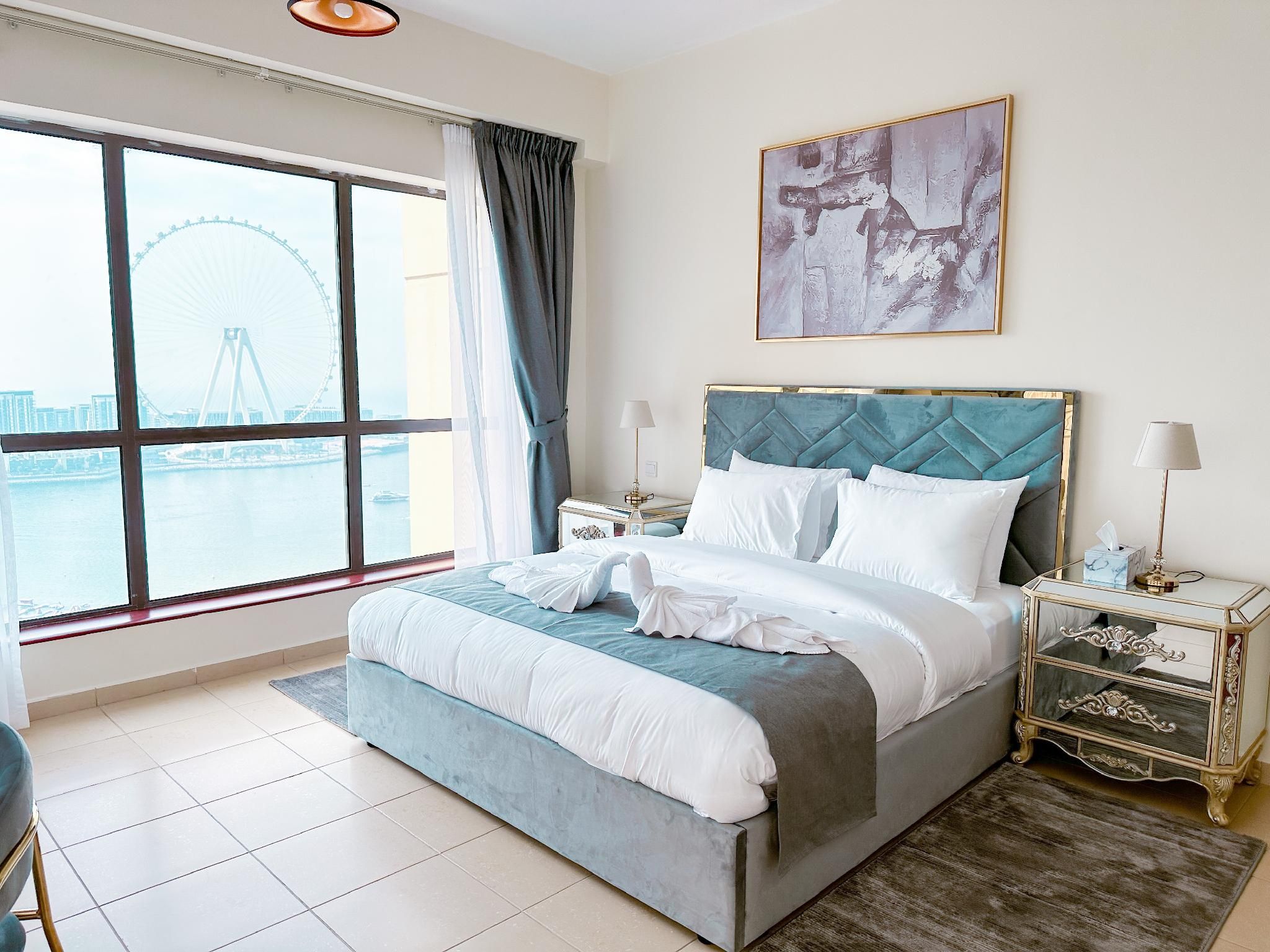 Sea View Apartment