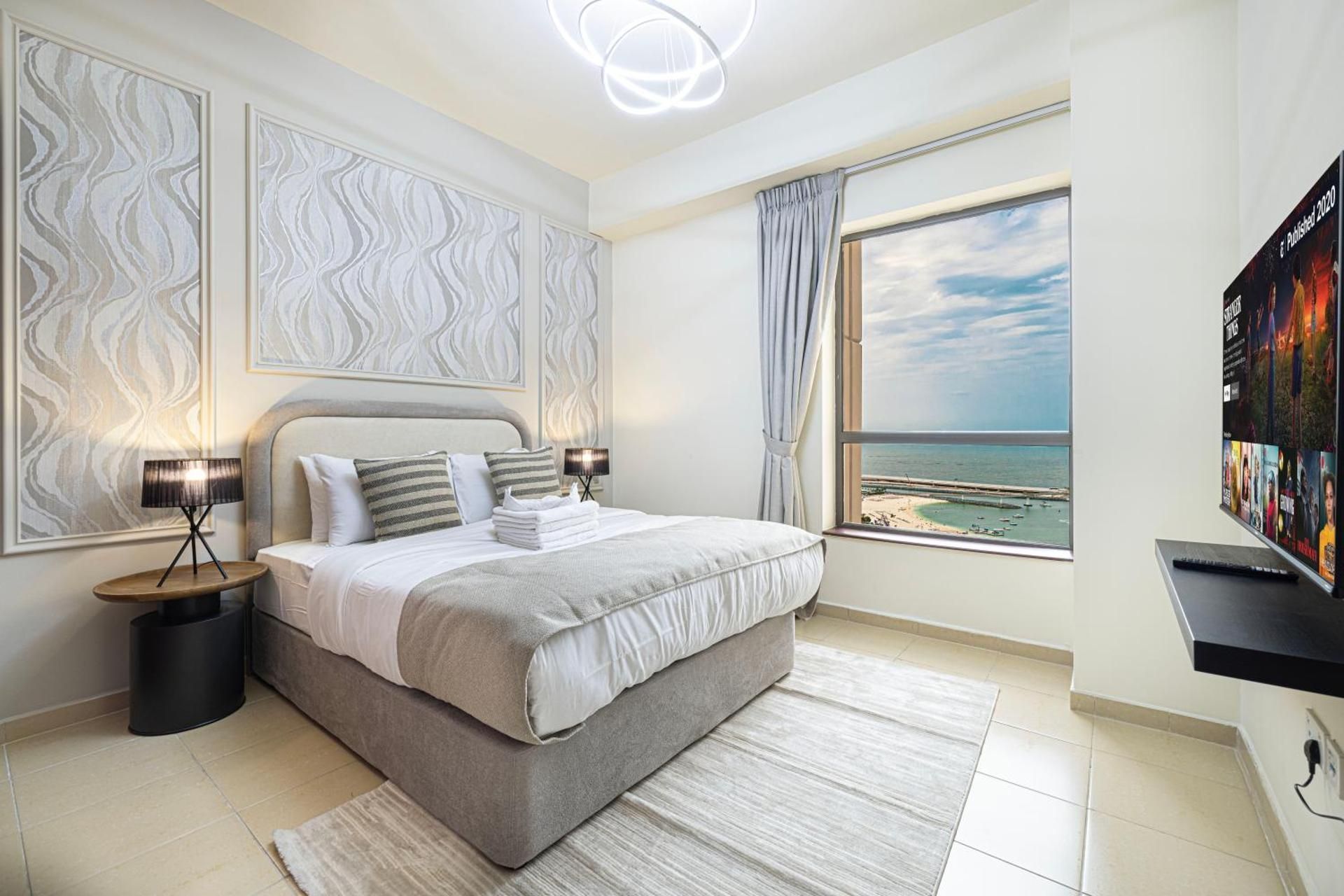 Two-Bedroom Deluxe Apartment with Ocean View