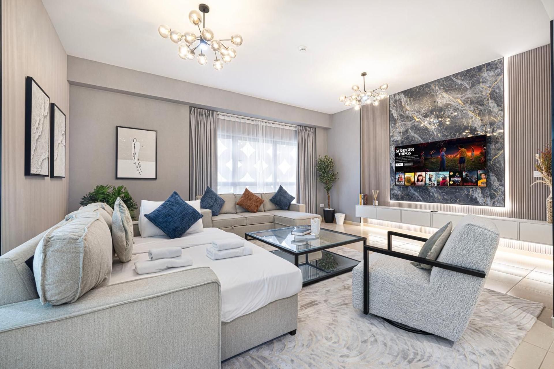 Four-Bedroom Luxury Apartment