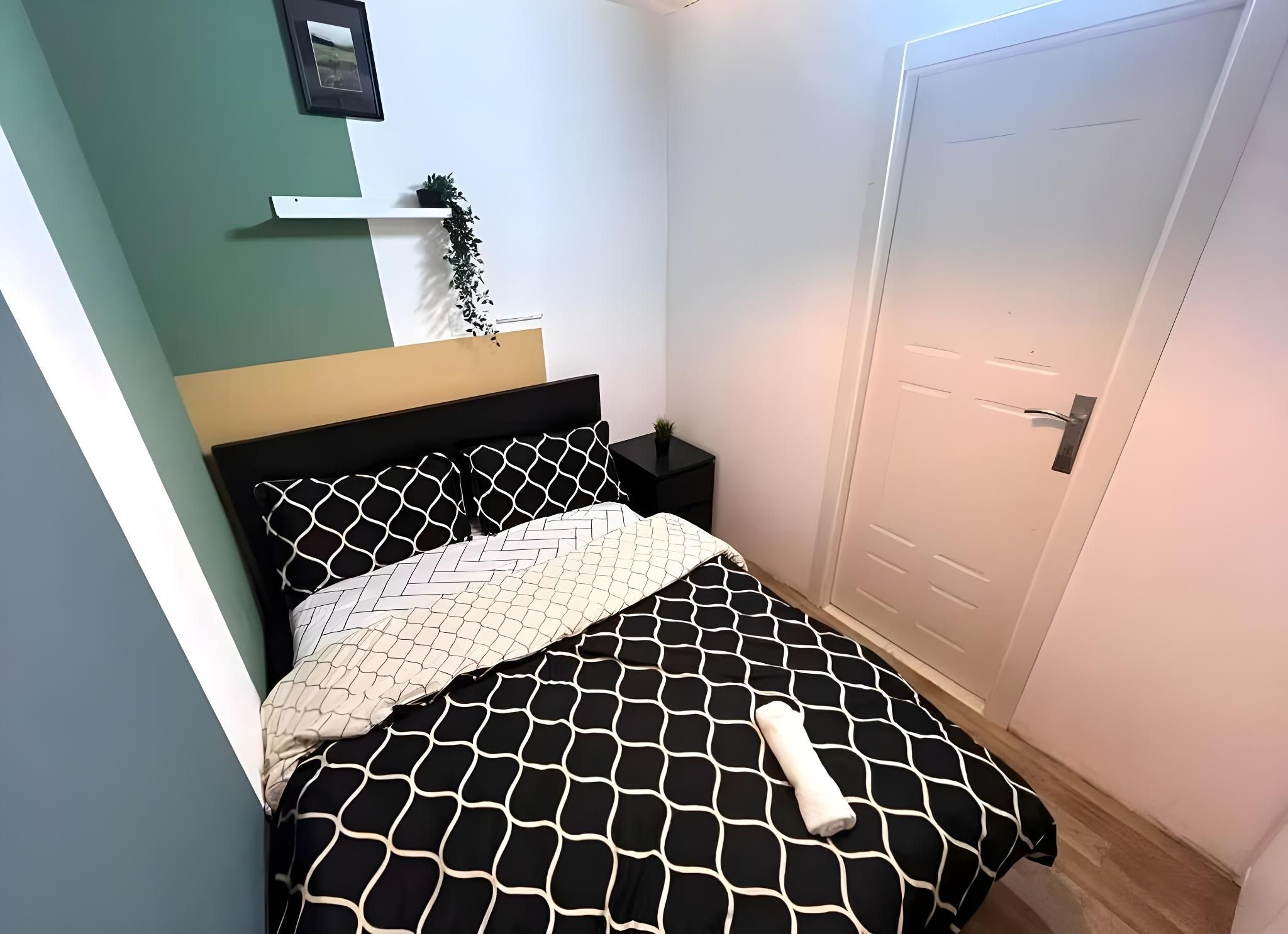 Double Room with Shared Bathroom