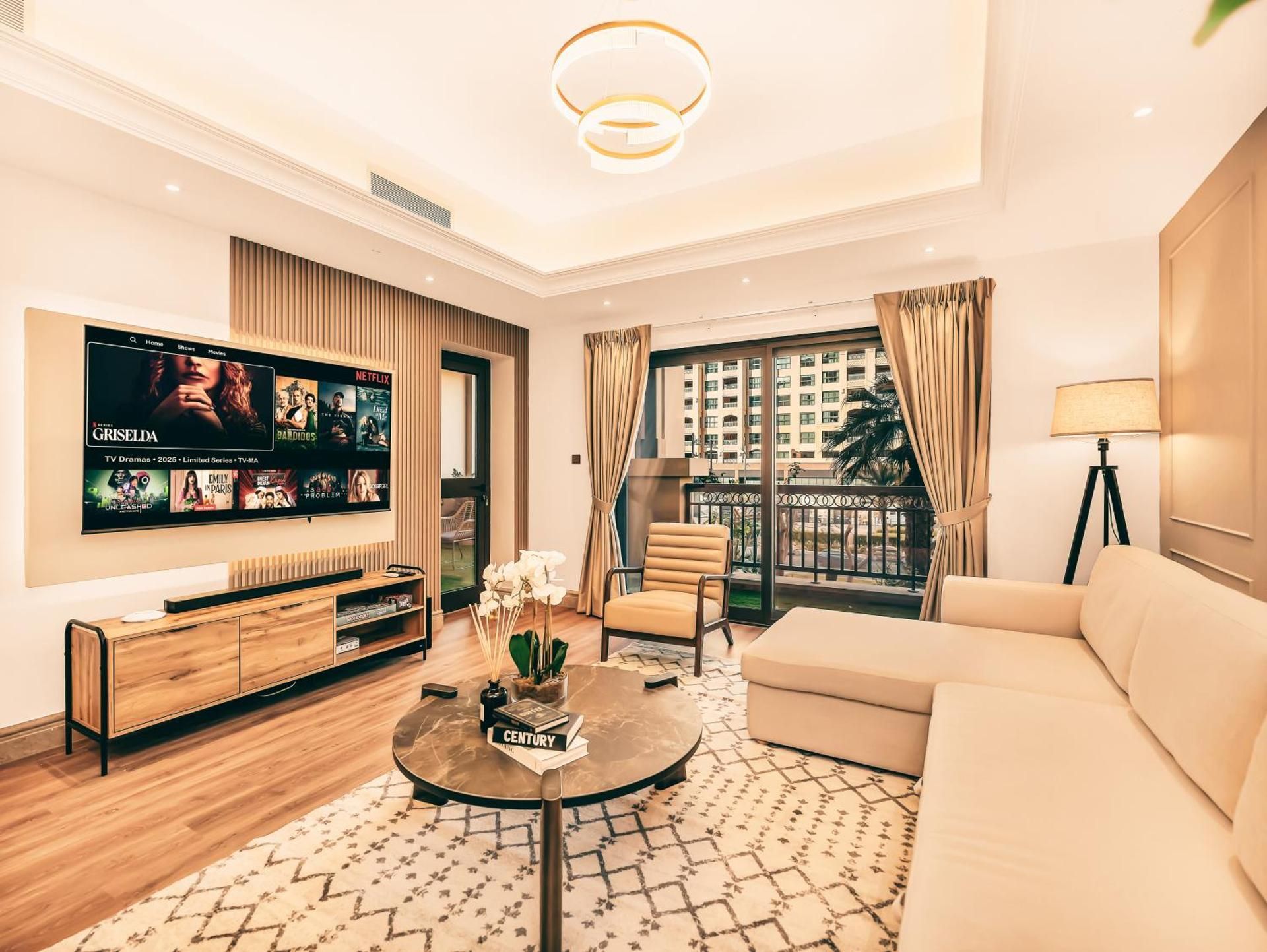 One-Bedroom Apartment - Sea Side