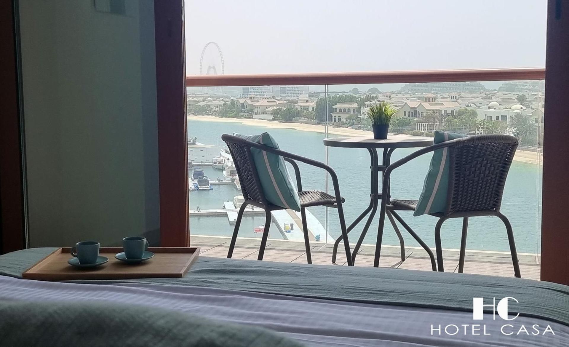 Palm Jumeirah Upgraded & Cozy Boutique Apartment