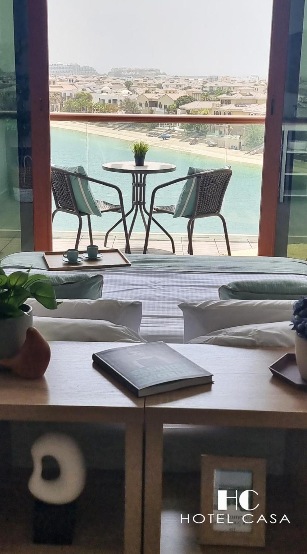 Palm Jumeirah Upgraded & Cozy Boutique Apartment