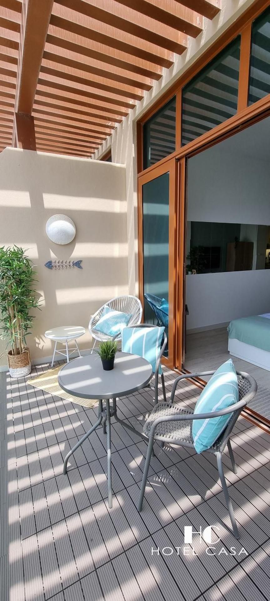 Palm Jumeirah Upgraded & Cozy Boutique Apartment