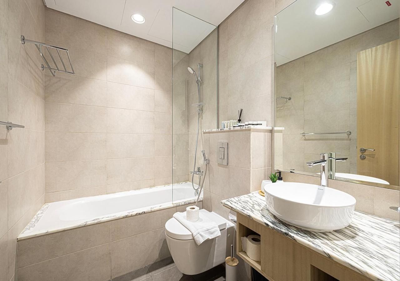 Two-Bedroom Apartment with City View