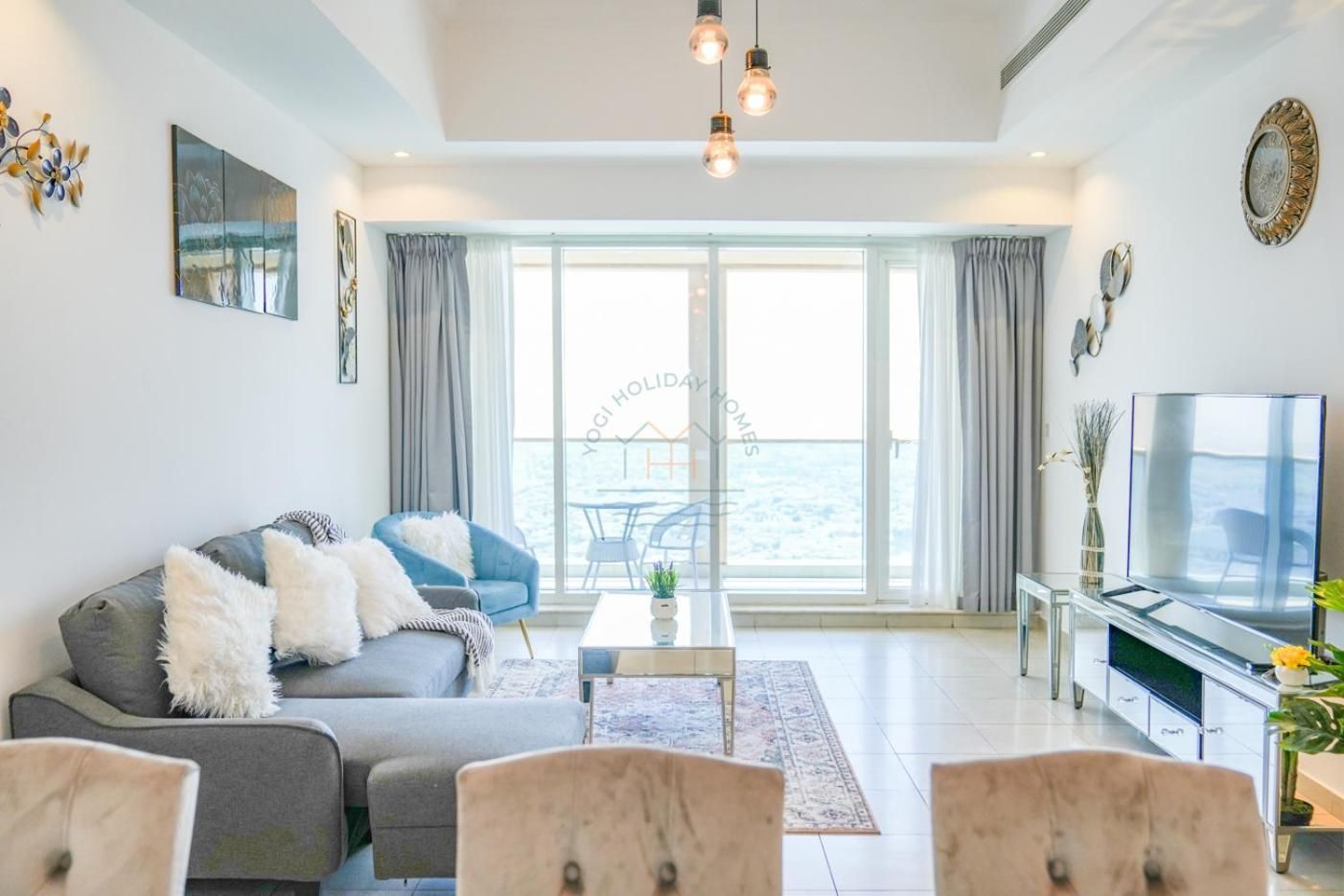 Two-Bedroom Apartment with Sea View