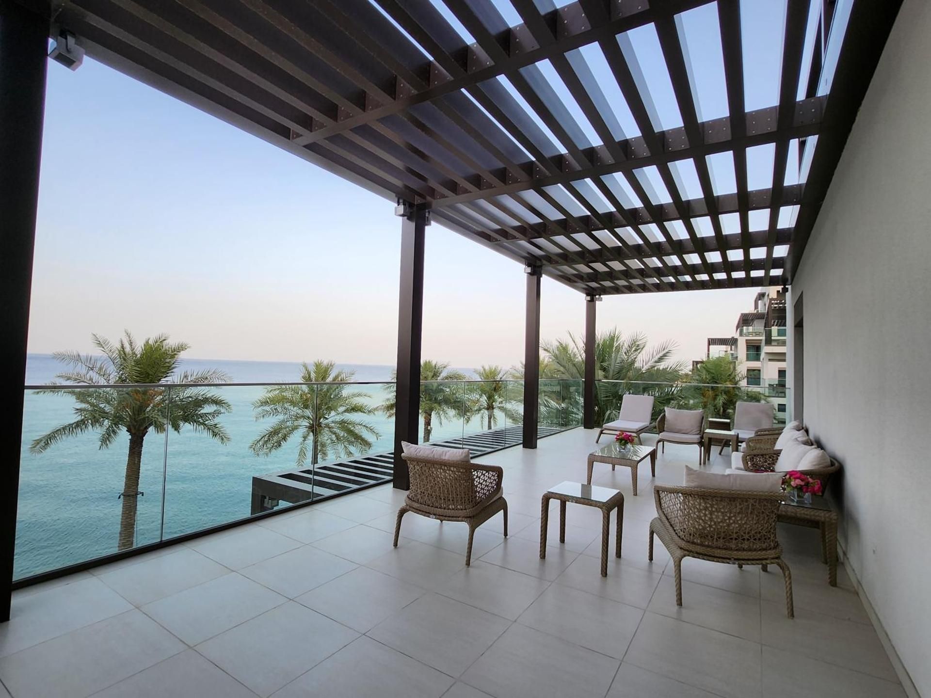 Apartment with Sea View