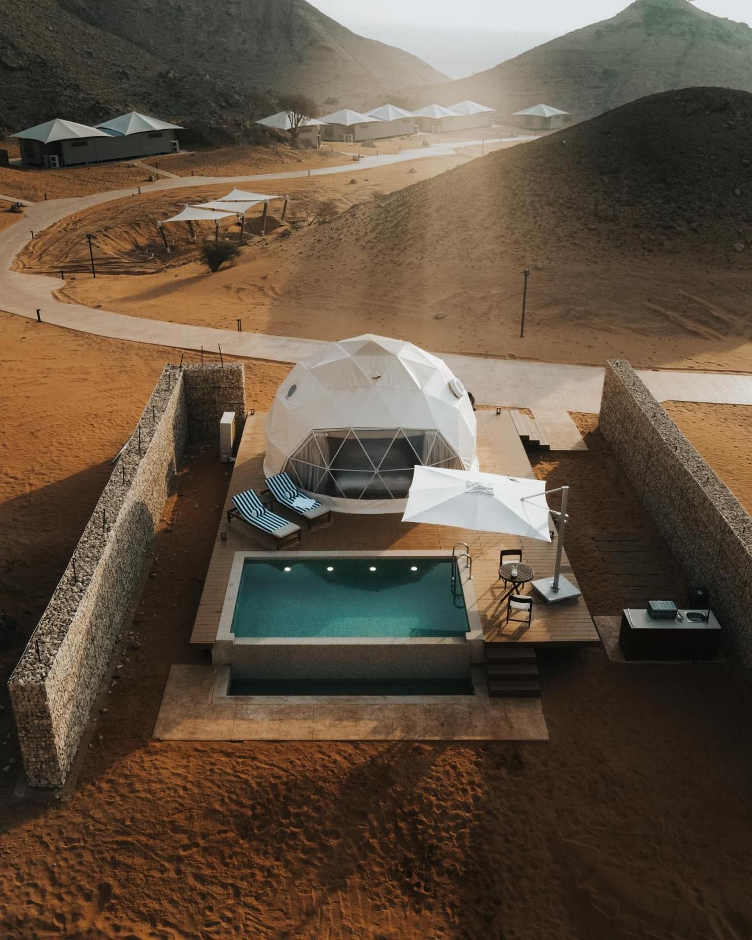 Moon Retreat by Sharjah Collection Dome King Tent with Pool