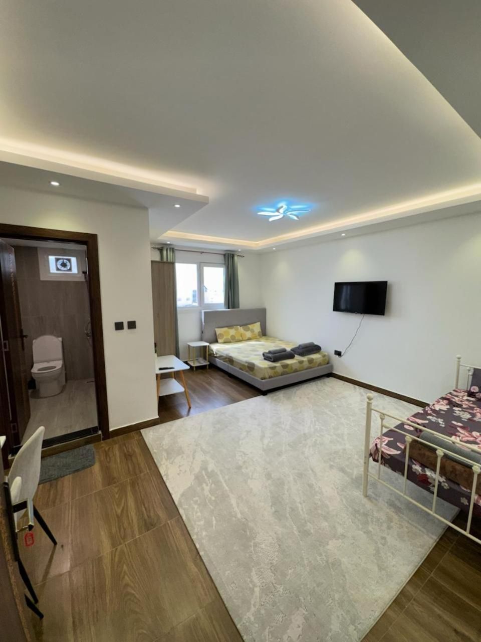 Queen Room with Balcony