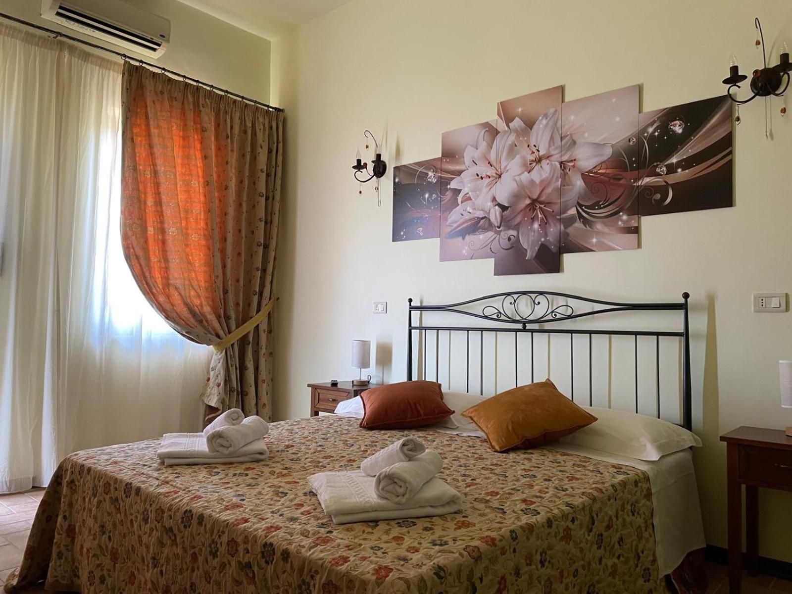 Double or Twin Room with Terrace