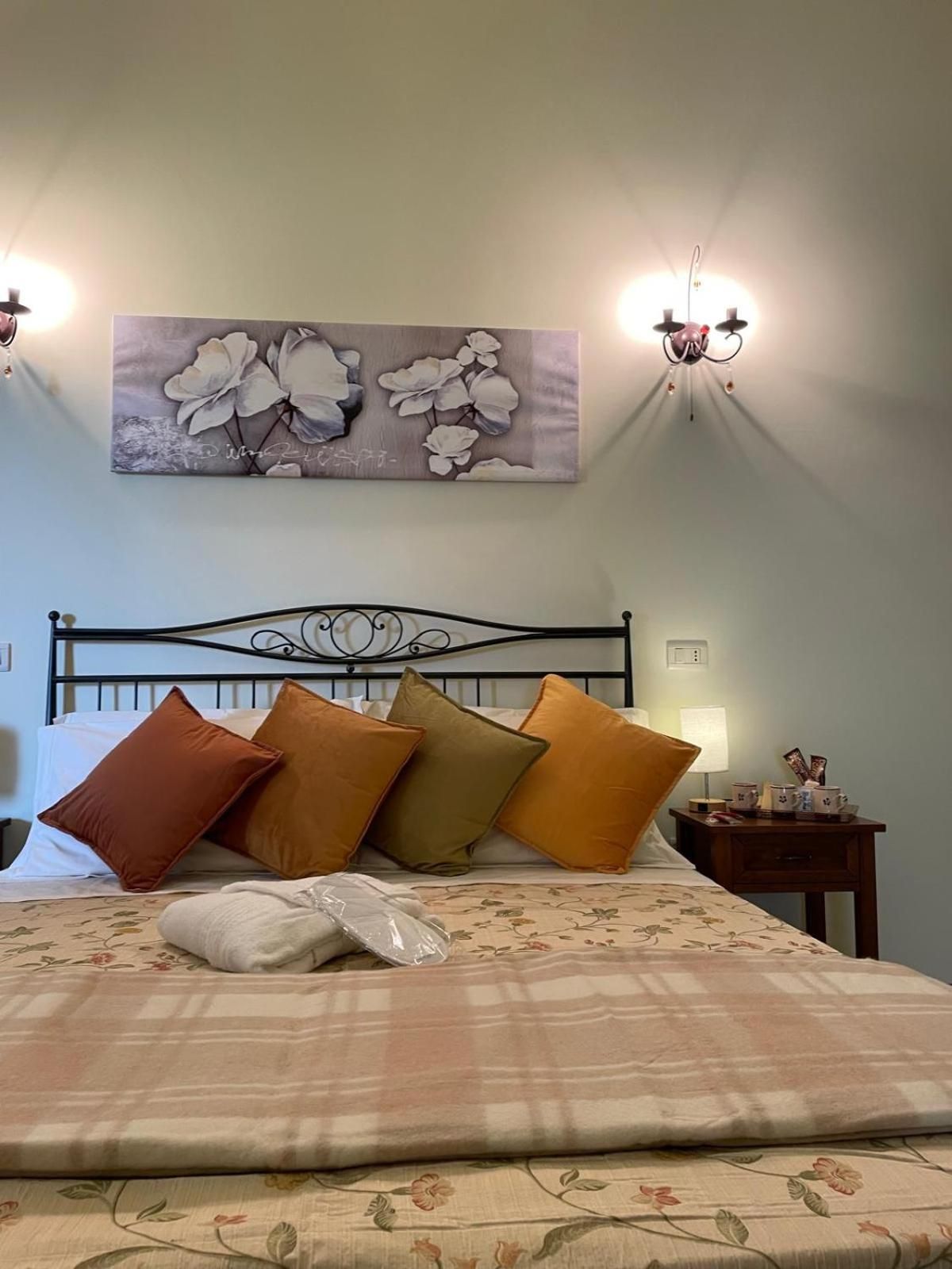 Large Double or Twin Room