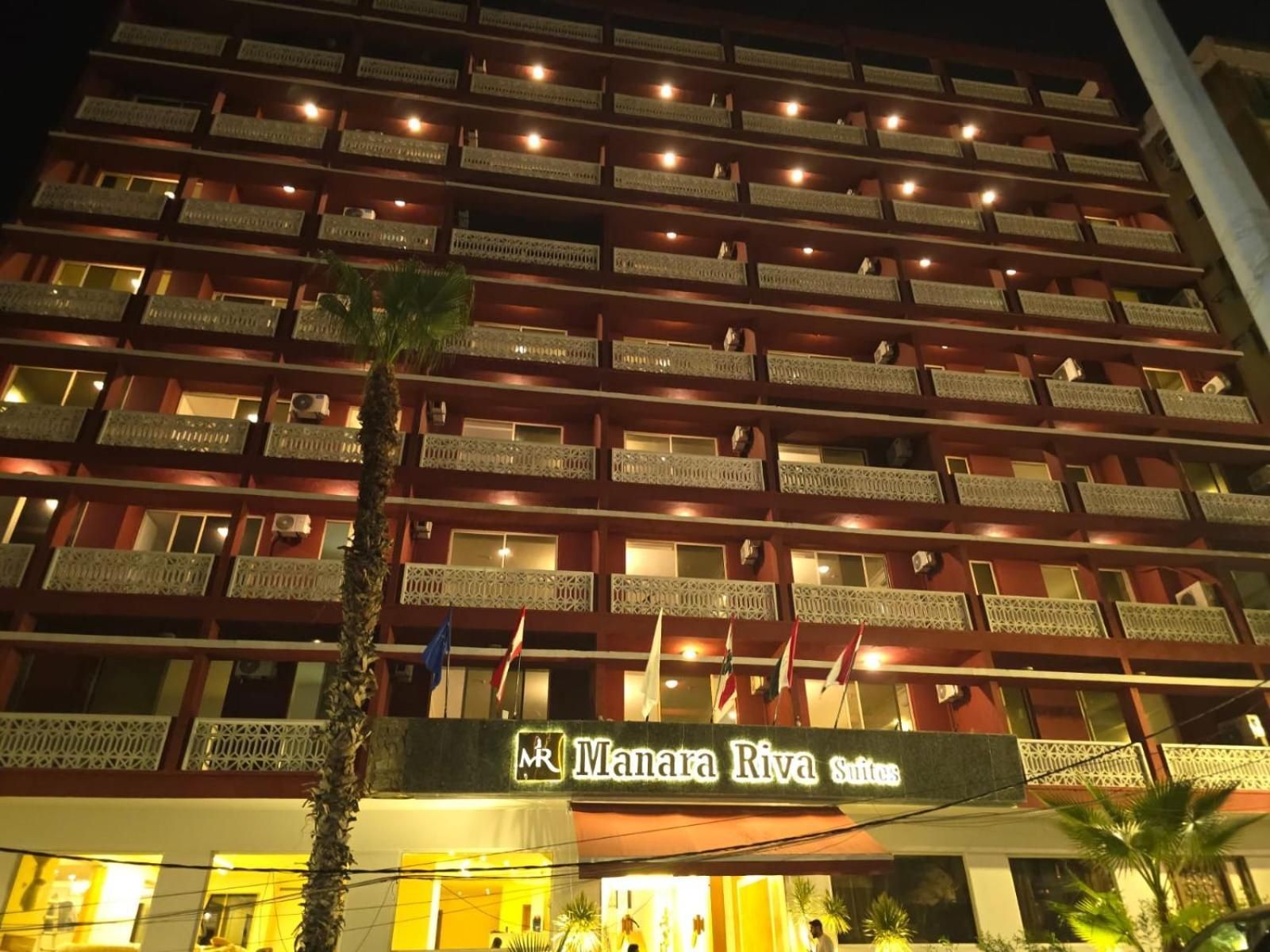 Manara Riva Suites