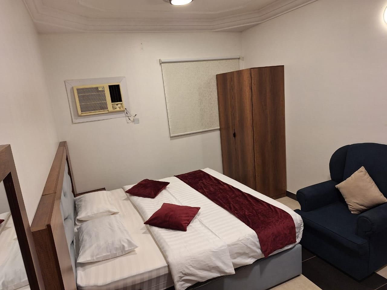 Al-Ronak Hotel Apartments Family Room 2